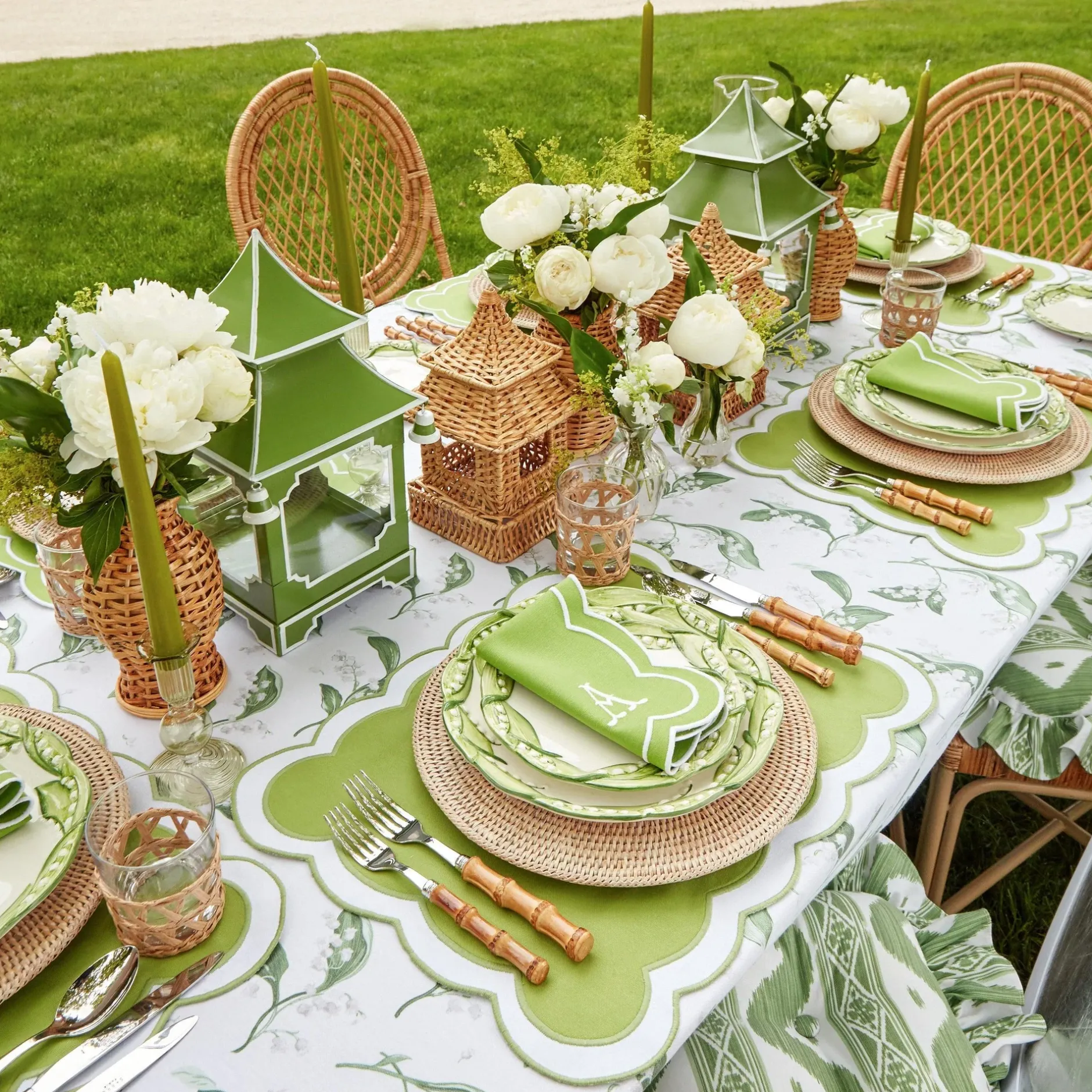 Outlet Mrs. Alice Apple Green Pagoda Lantern