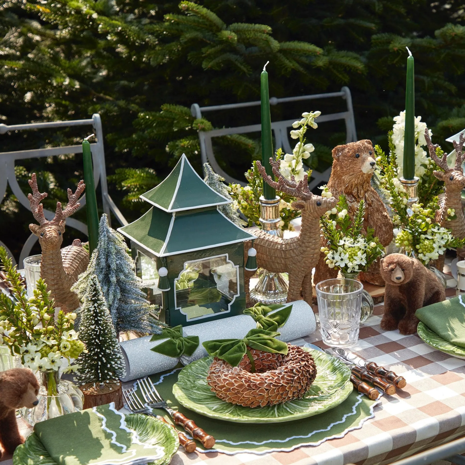 New Mrs. Alice Beatrice Forest Green Napkins (Set Of 4)