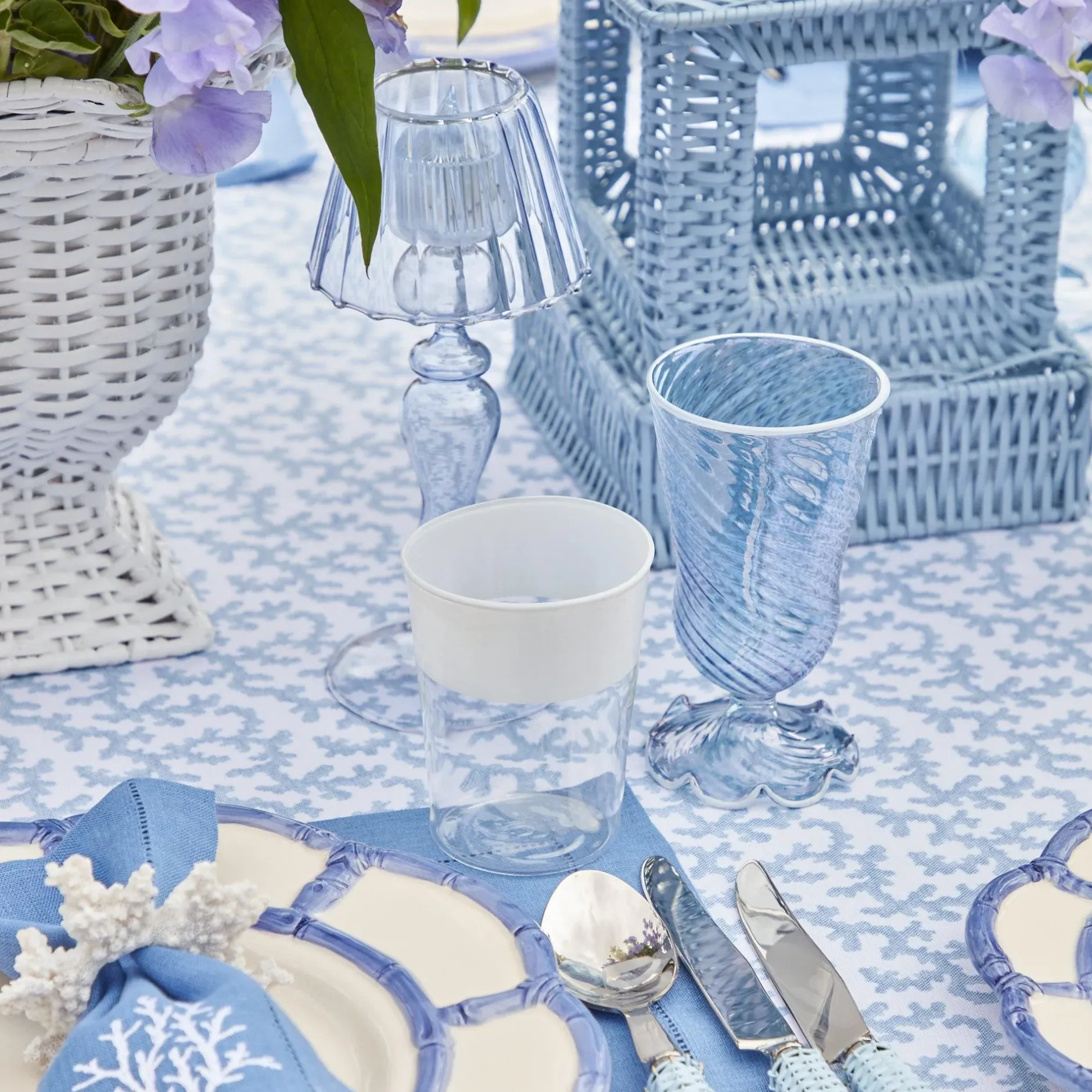 New Mrs. Alice Blue And White Rim Frilled Glasses (Set Of 4)