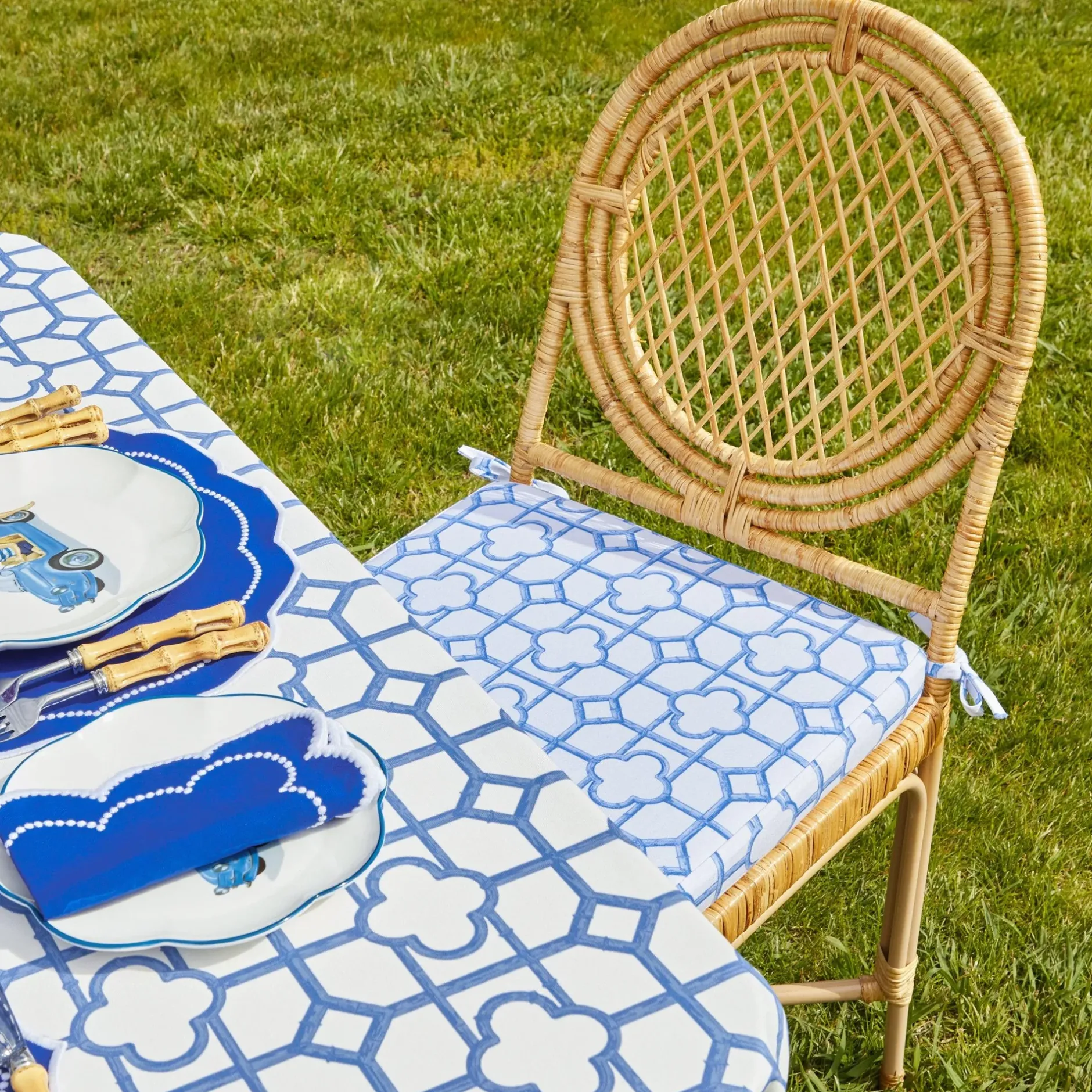 Hot Mrs. Alice Blue Bamboo Seat Pad Cushion
