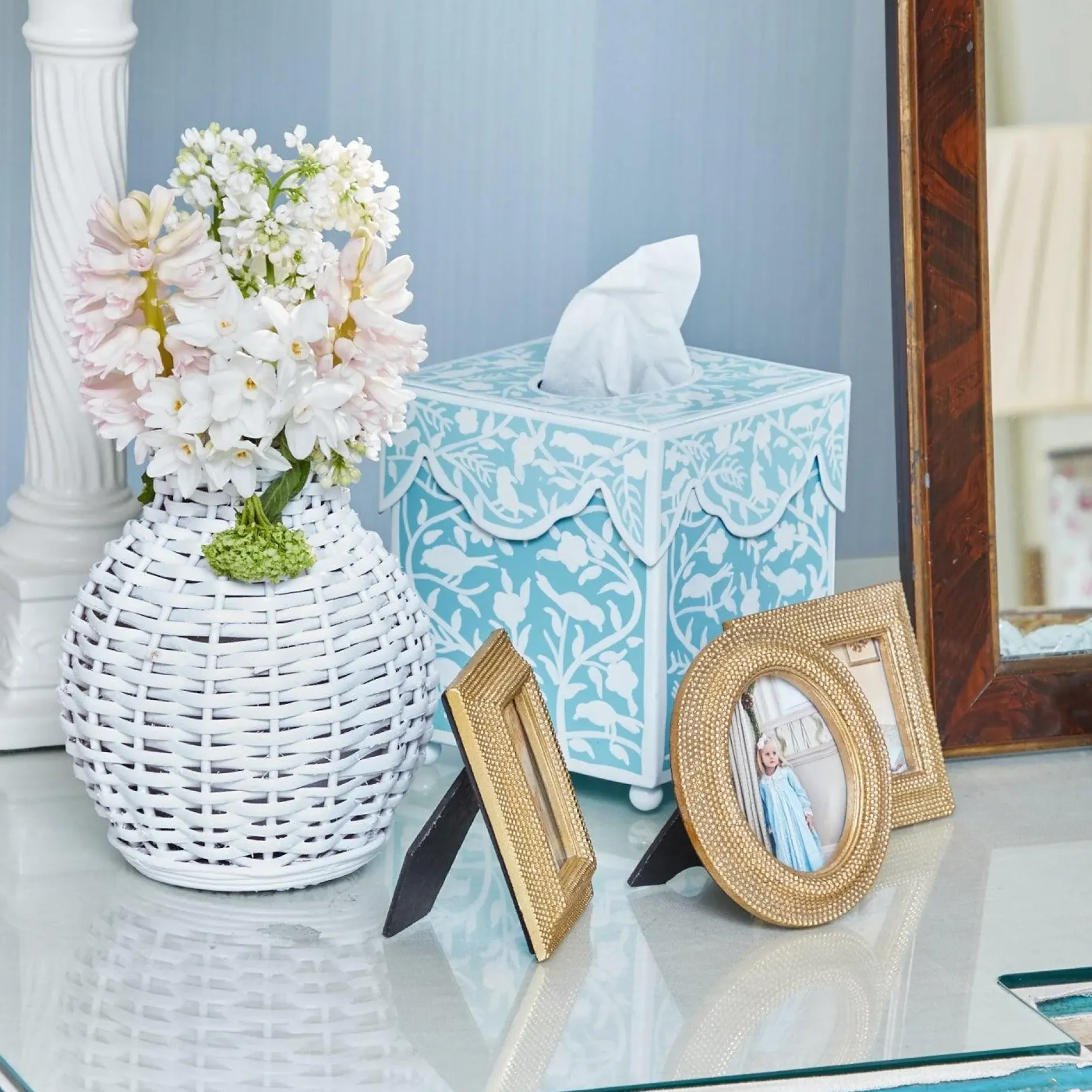 Outlet Mrs. Alice Blue Floral Tole Tissue Box