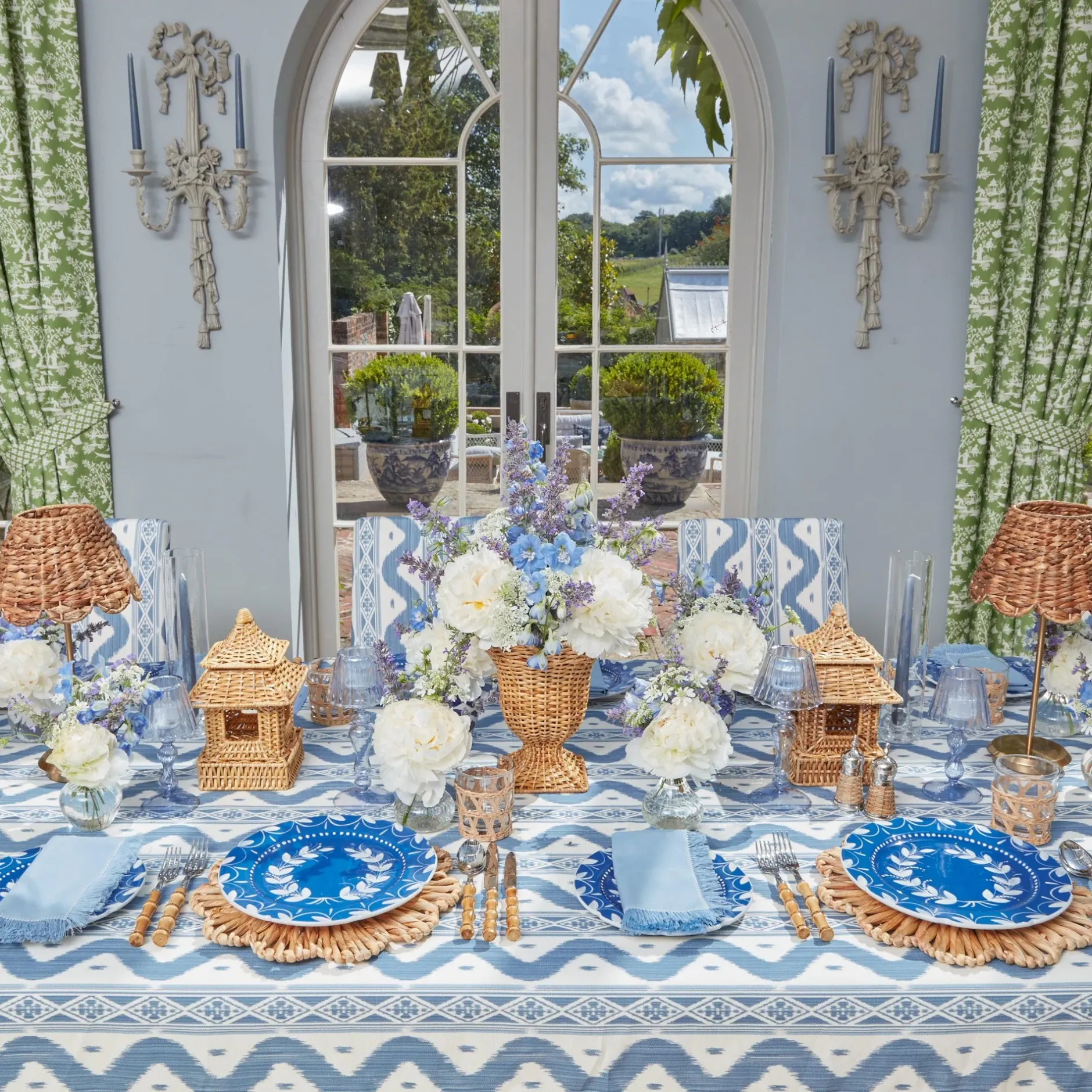 Hot Mrs. Alice Blue Fringe Napkins (Set Of 4)