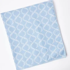 New Mrs. Alice Blue Garland Tablecloth