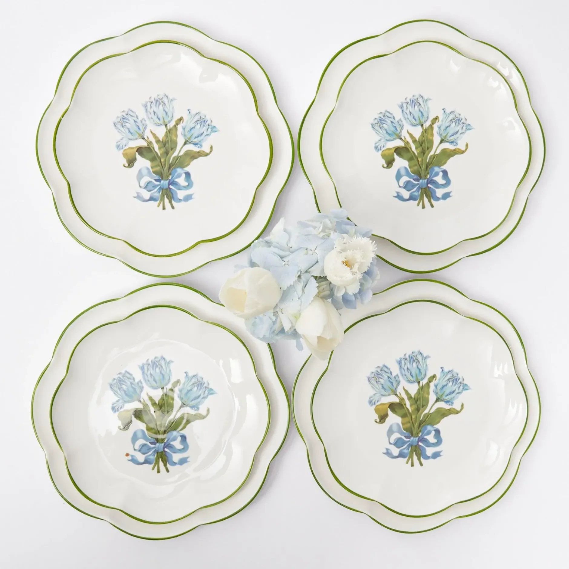 Mrs. Alice Blue Tulip Dinner & Starter Plates (Set Of 8)