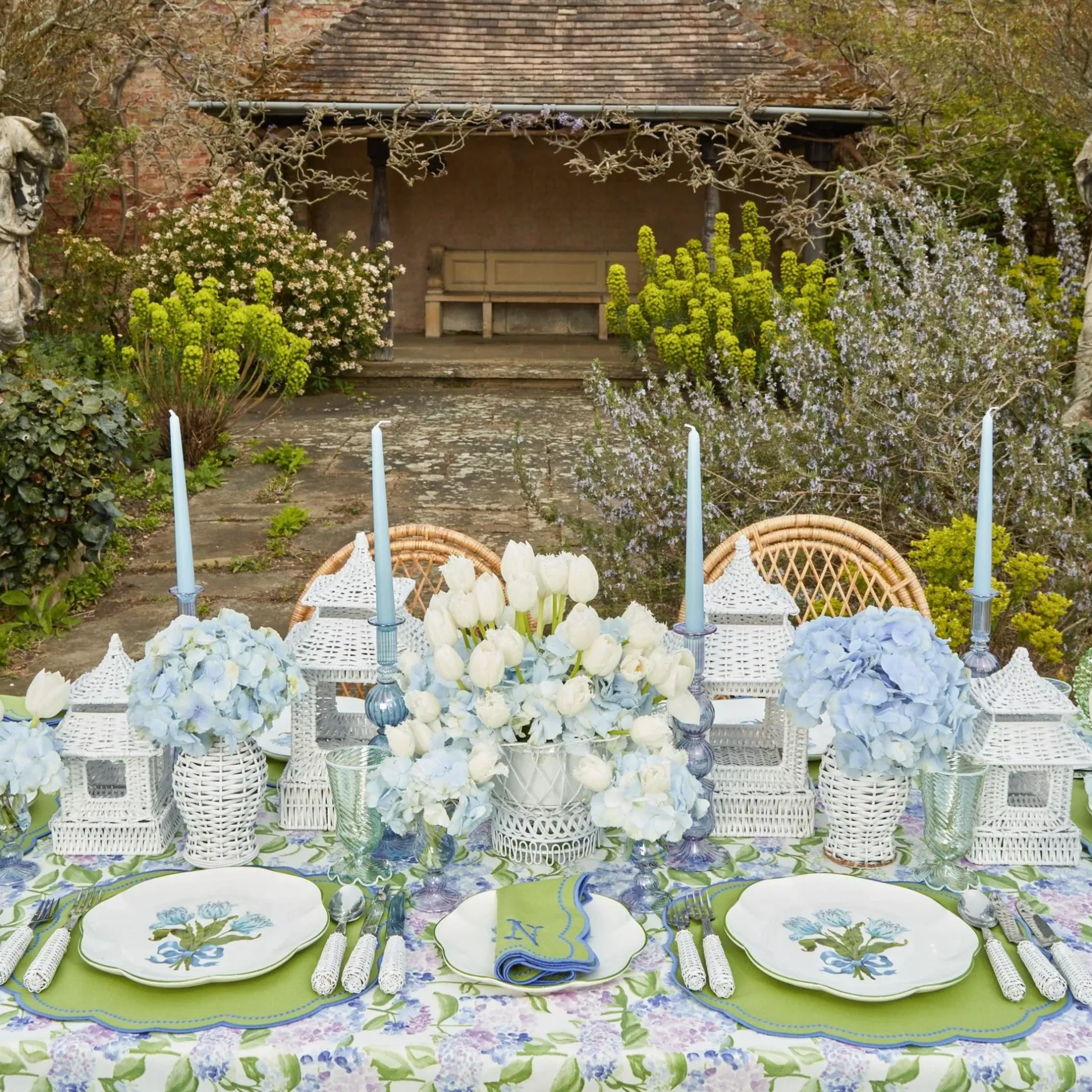 Best Mrs. Alice Blue Tulip Dinner Plate