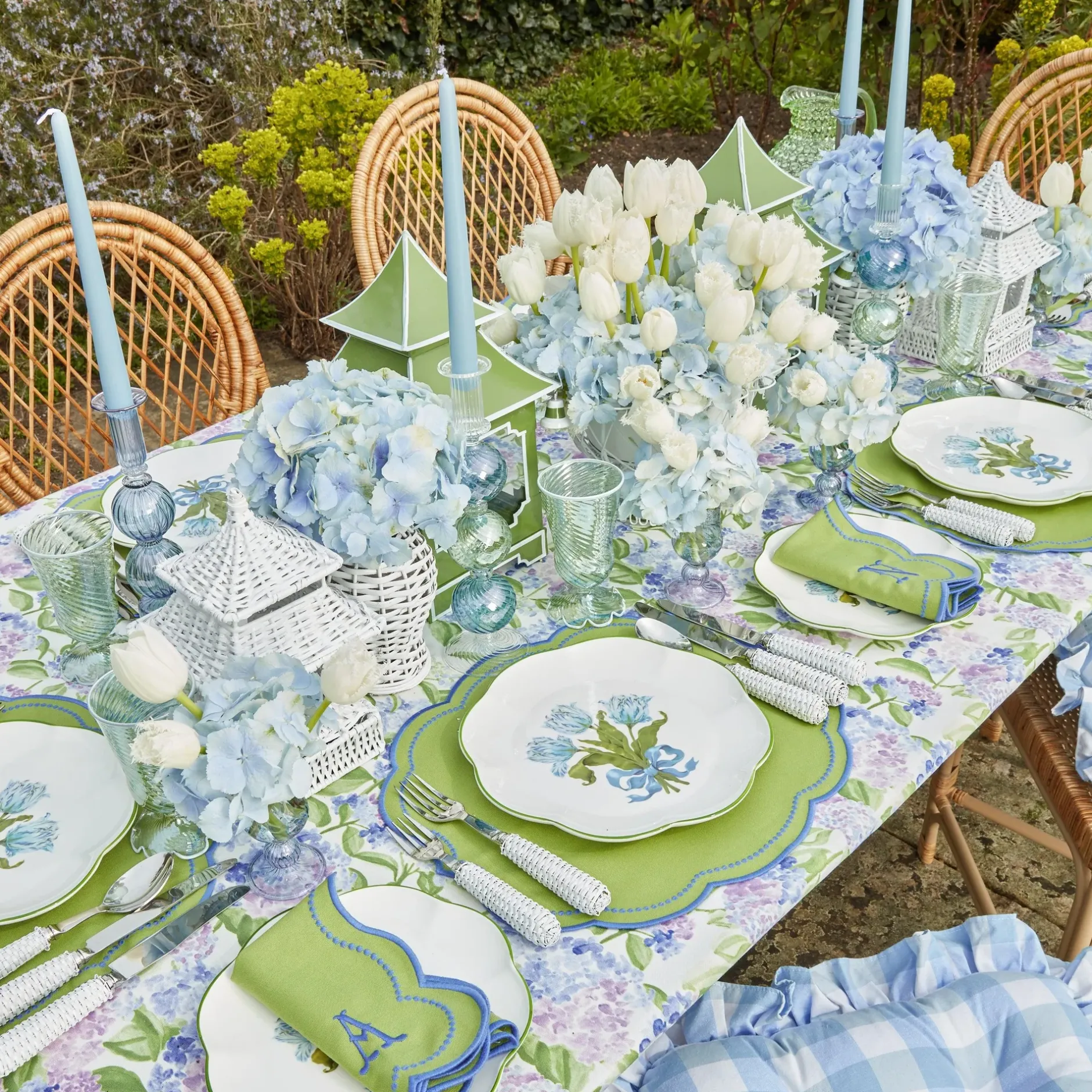 Mrs. Alice Blue Tulip Dinner Plates (Set Of 4)
