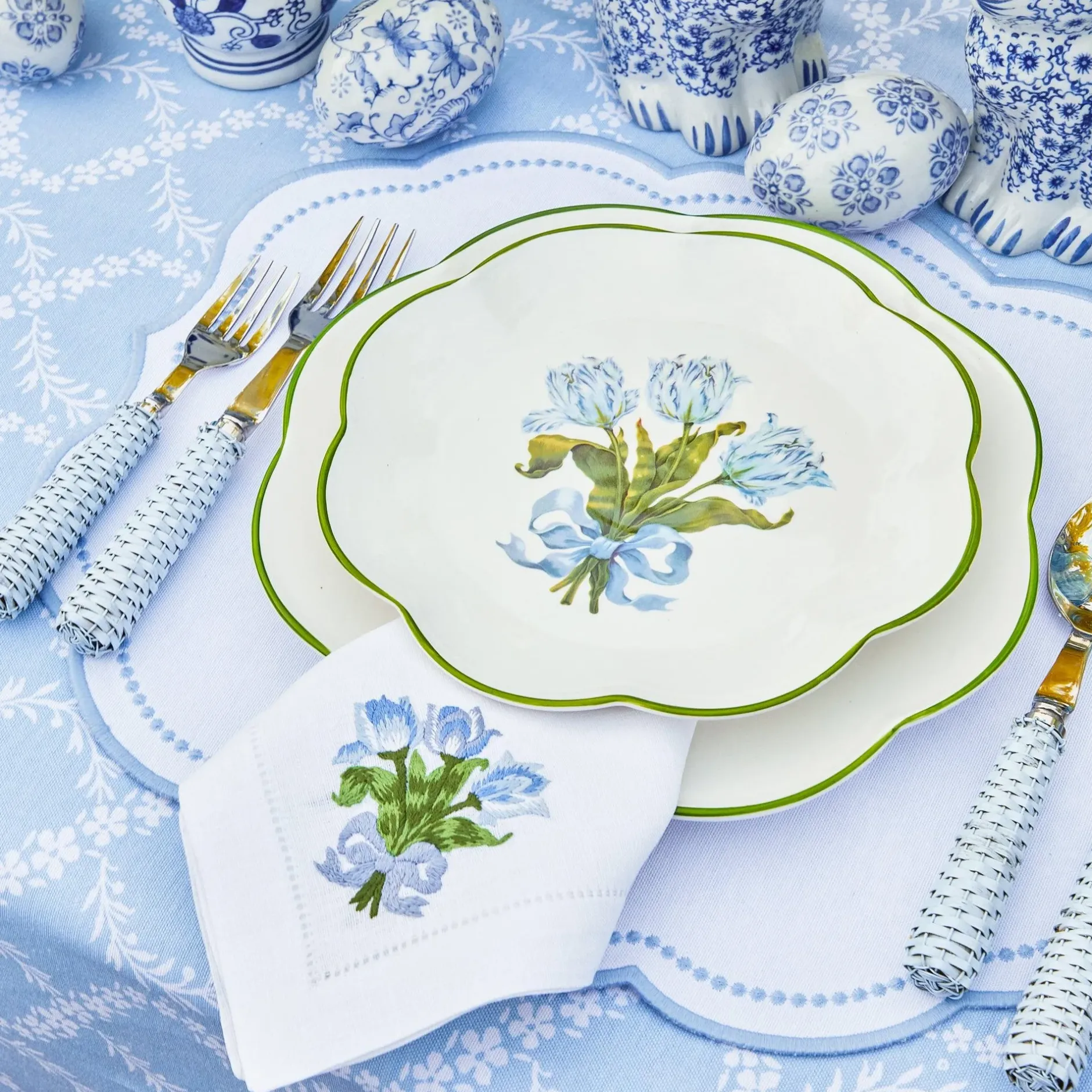 Online Mrs. Alice Blue Tulip Starter Plates (Set Of 4)
