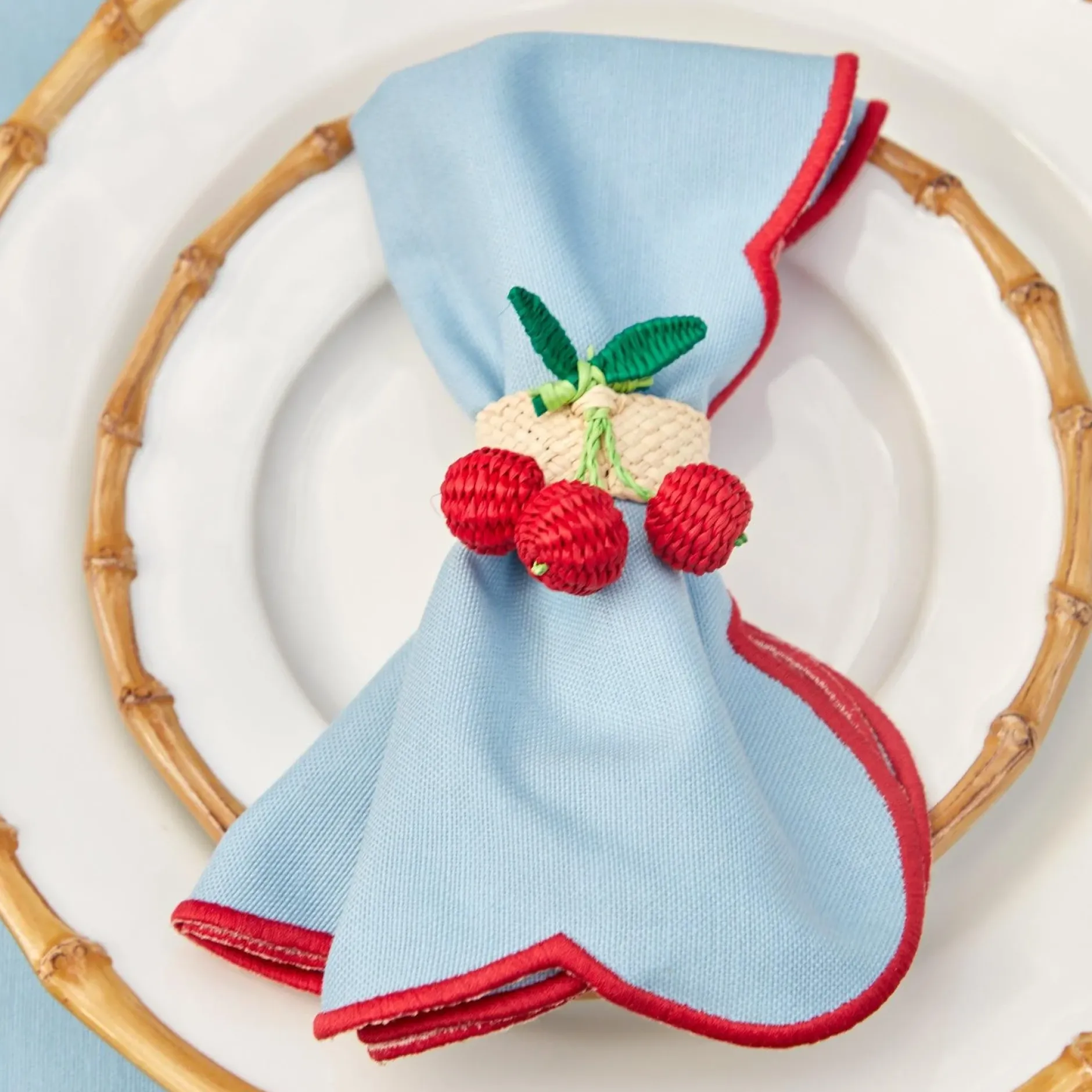 Online Mrs. Alice Blue With Red Scallop Napkins (Set Of 4)