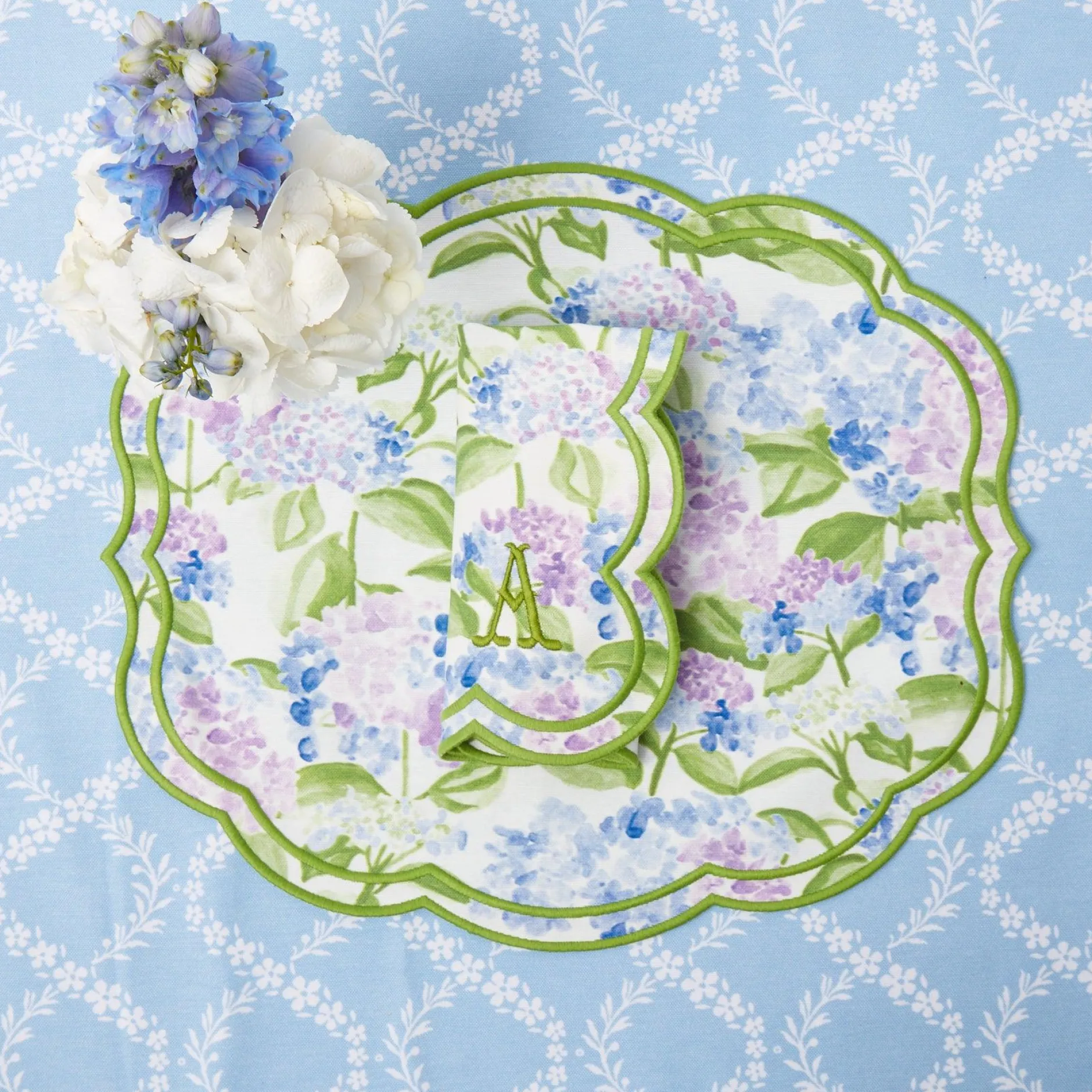 Mrs. Alice Camilla Hydrangea Placemats (Set Of 4)