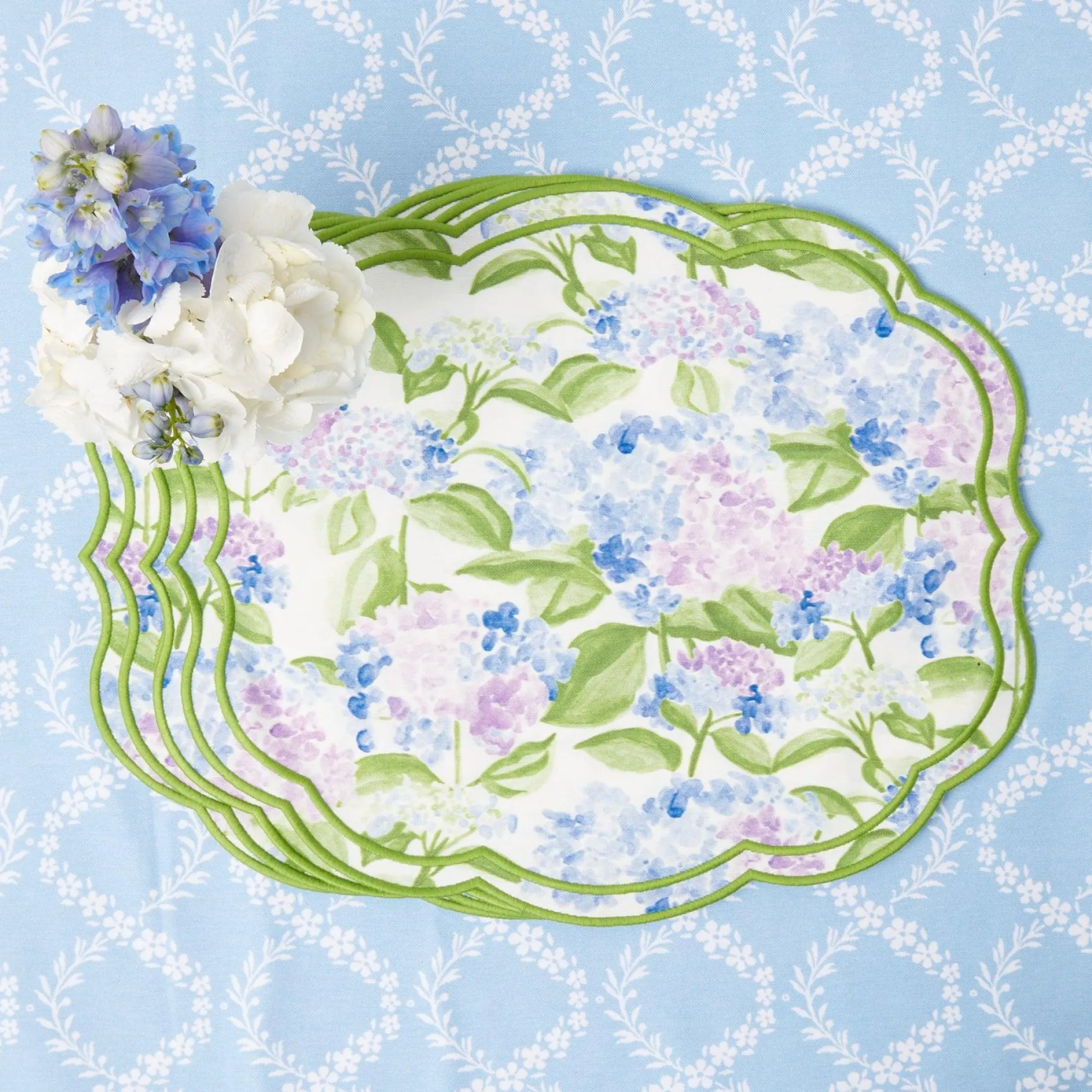 Mrs. Alice Camilla Hydrangea Placemats & Napkins (Set Of 4)