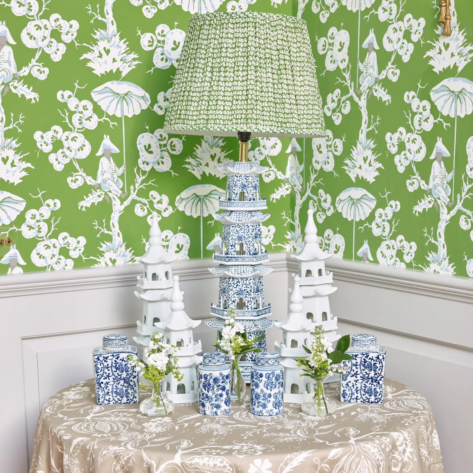 Outlet Mrs. Alice Chelsea Square Fabric