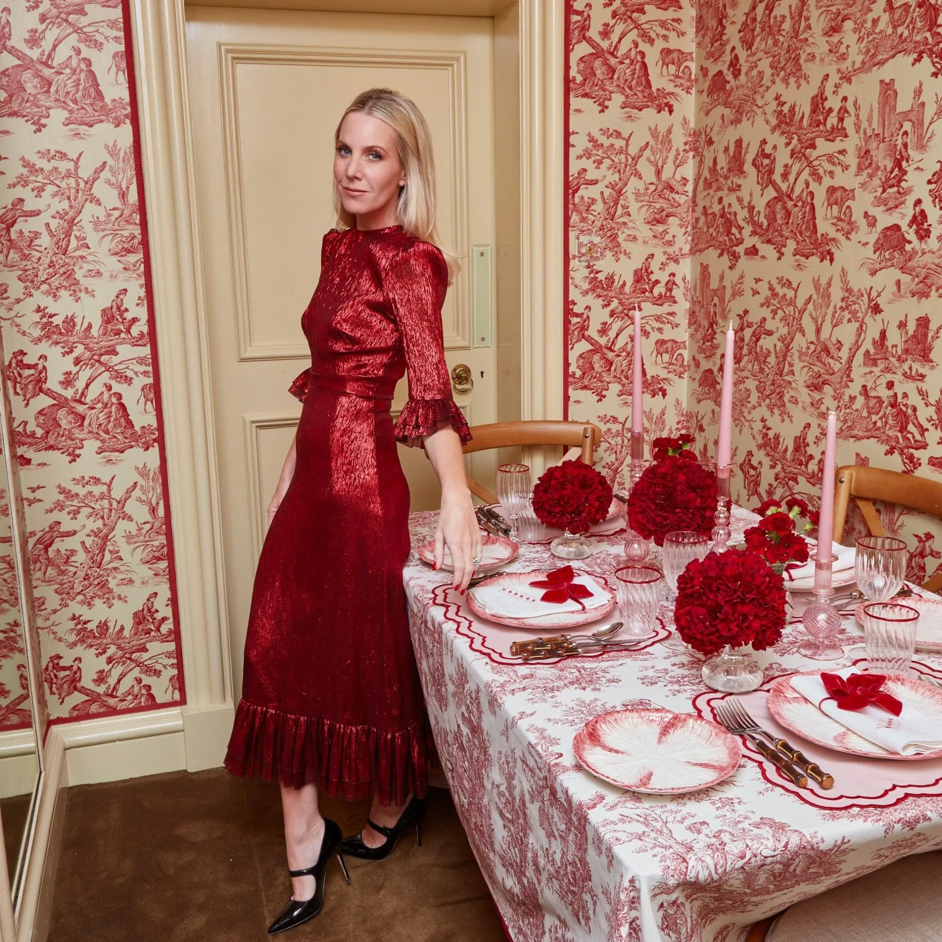 Clearance Mrs. Alice Claudette Toile Tablecloth
