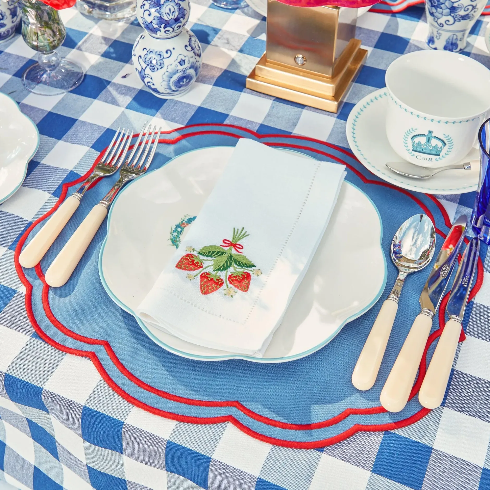Best Mrs. Alice Coronation Breakfast Cup & Saucer
