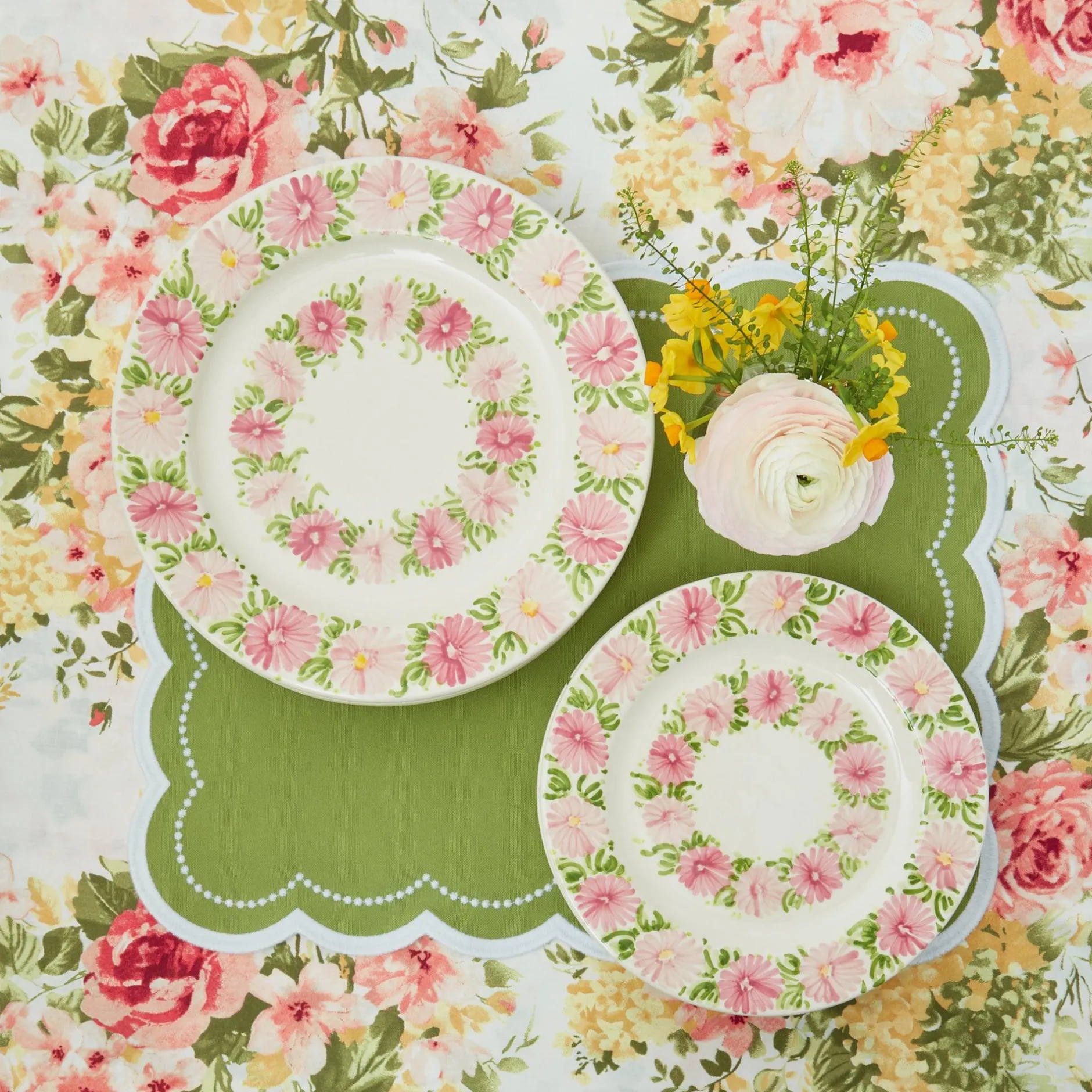 Clearance Mrs. Alice Dahlia Garland Dinner & Starter Plates (Set Of 8)