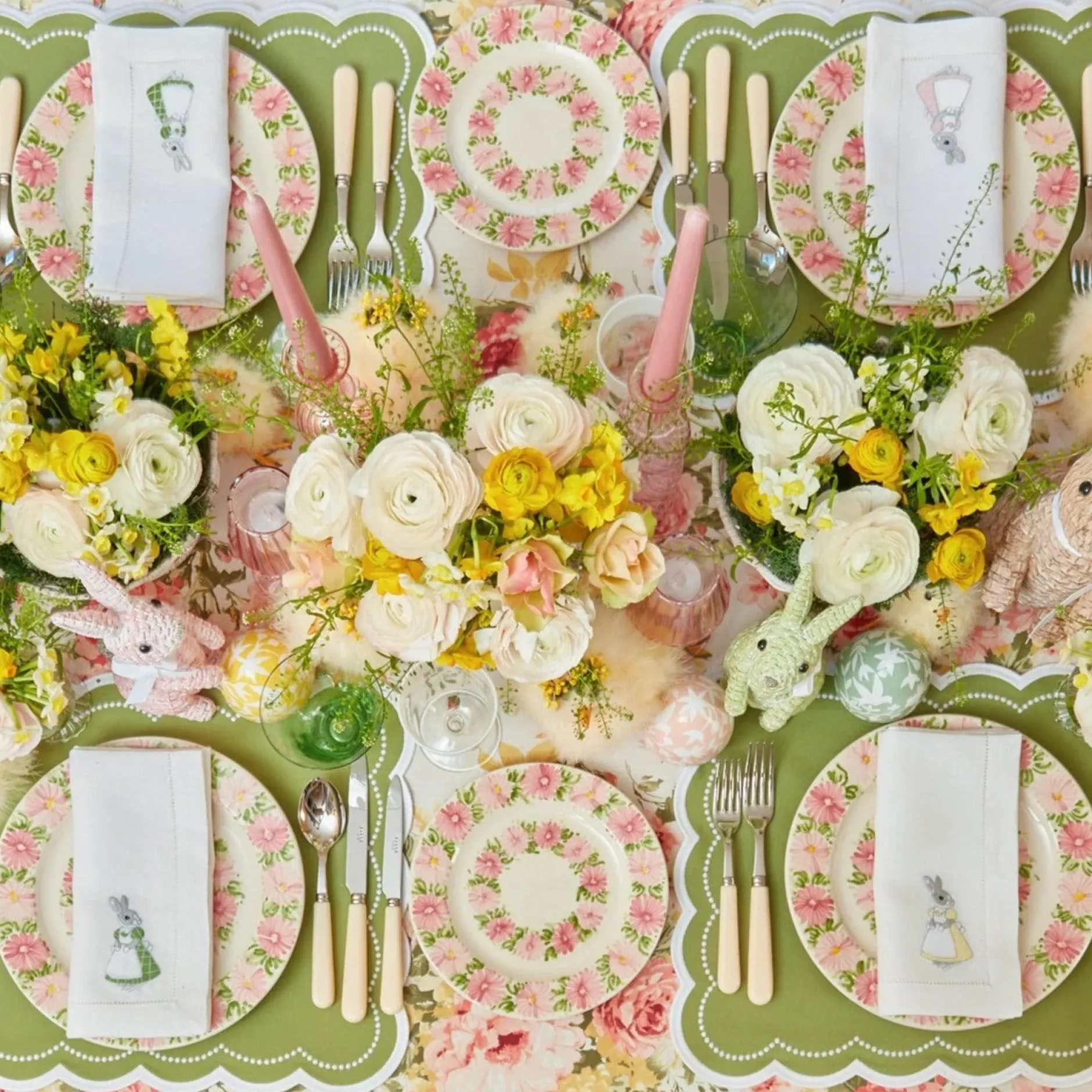 Best Mrs. Alice Dahlia Garland Dinner Plate