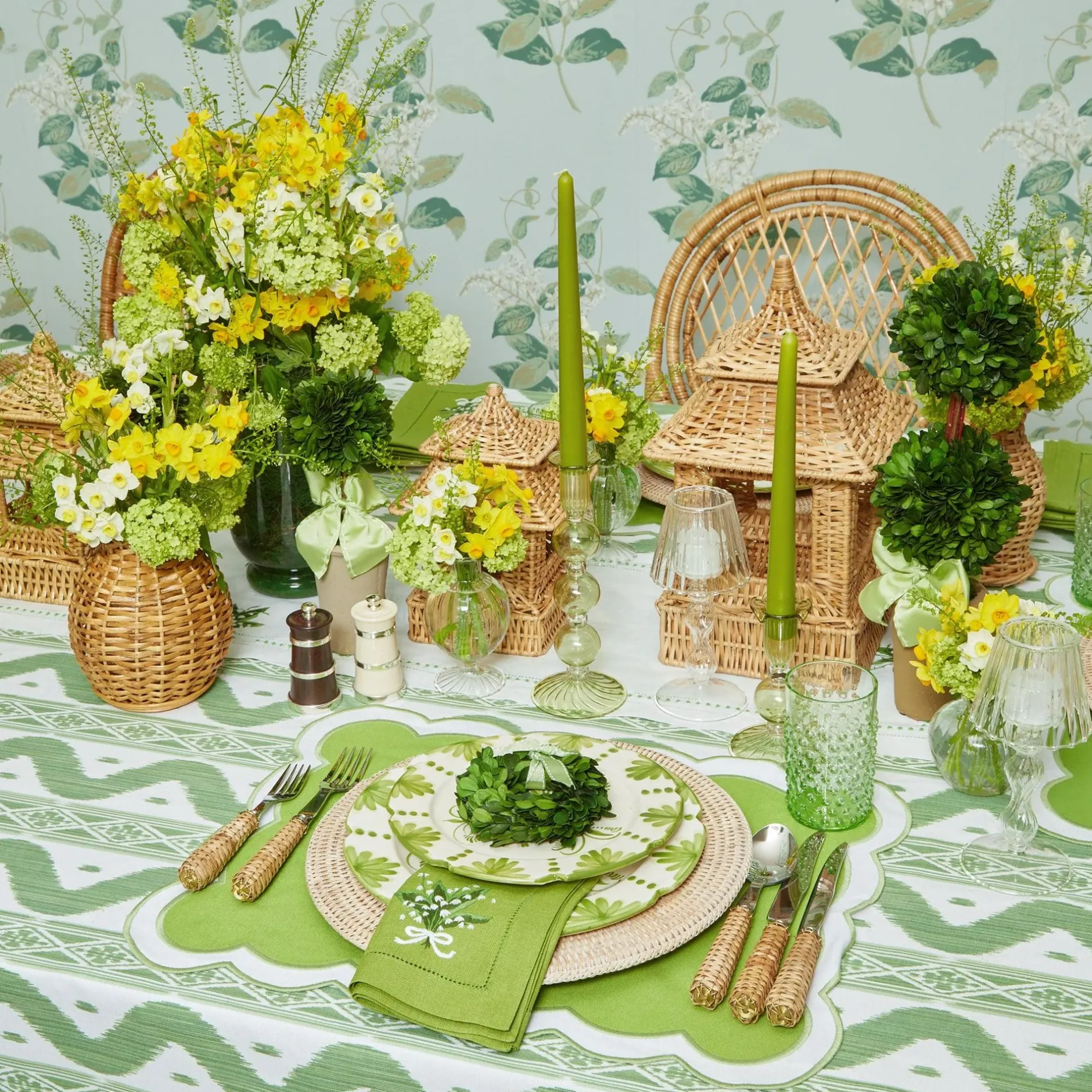 Online Mrs. Alice Eden Green Candlescape