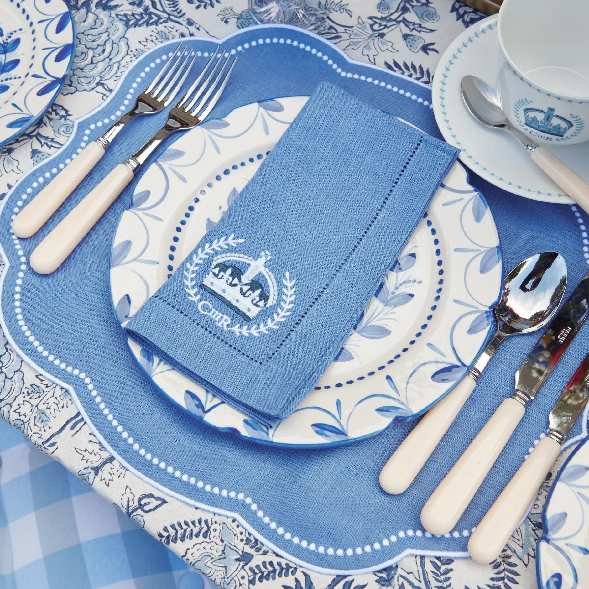 Online Mrs. Alice Eloise Blue Placemats & Coronation Napkins (Set Of 4)