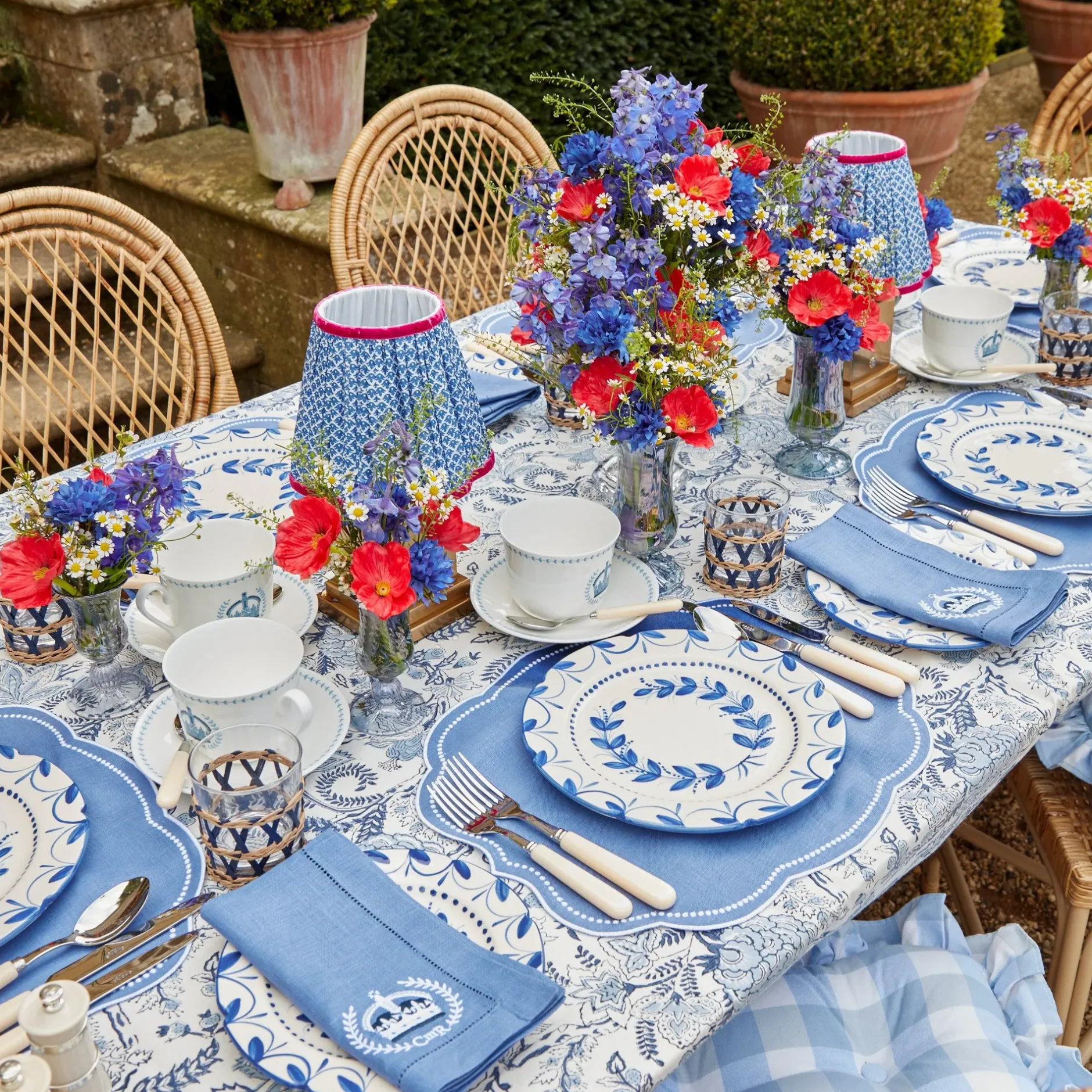Online Mrs. Alice Eloise Blue Placemats & Coronation Napkins (Set Of 4)
