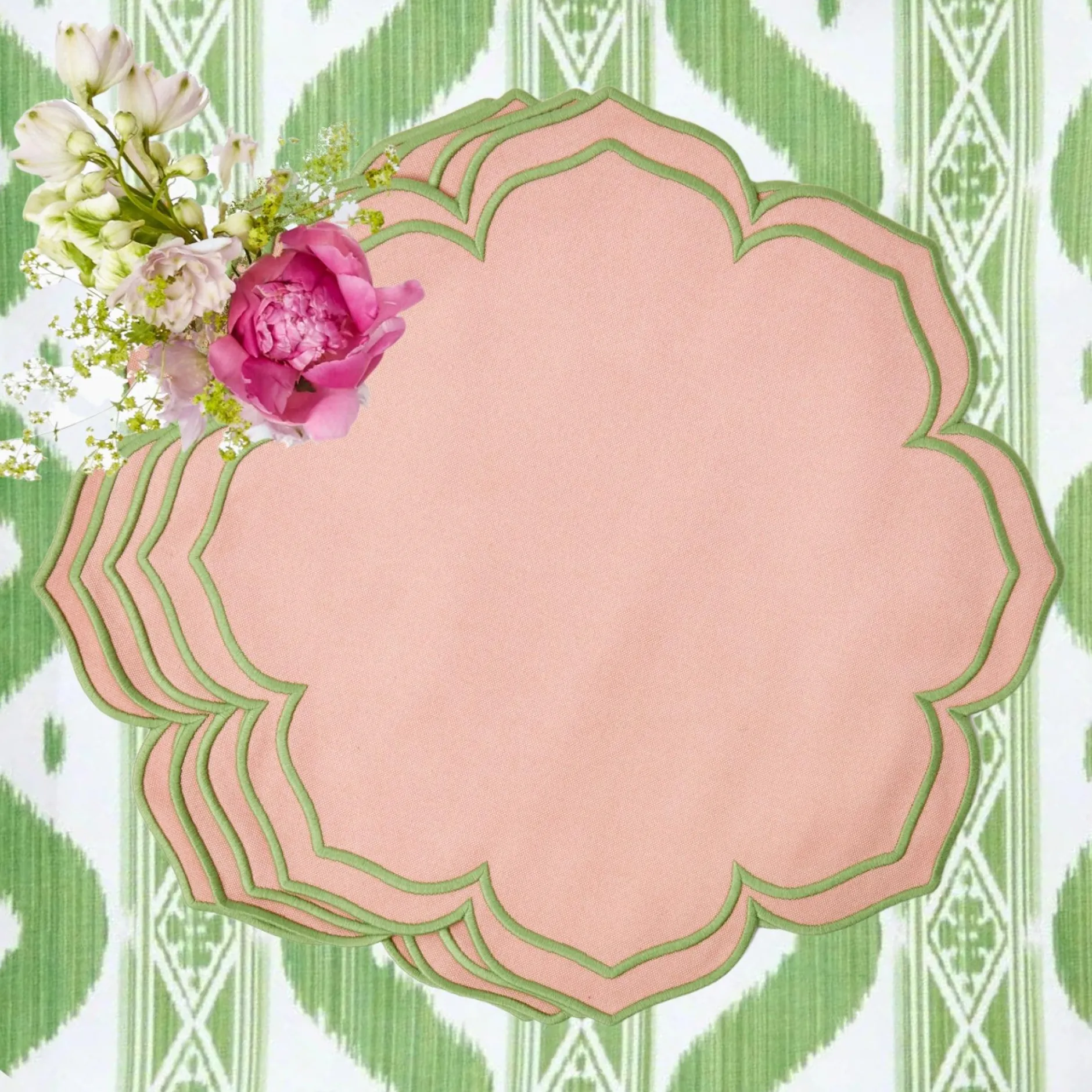 Hot Mrs. Alice Fleur Pink Placemats (Set Of 4)