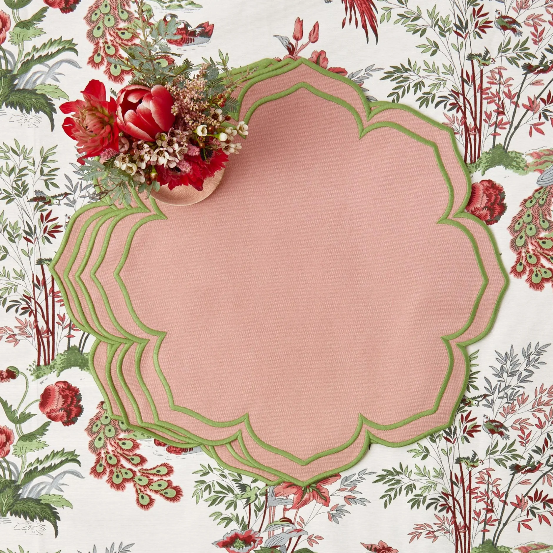 Hot Mrs. Alice Fleur Pink Placemats (Set Of 4)