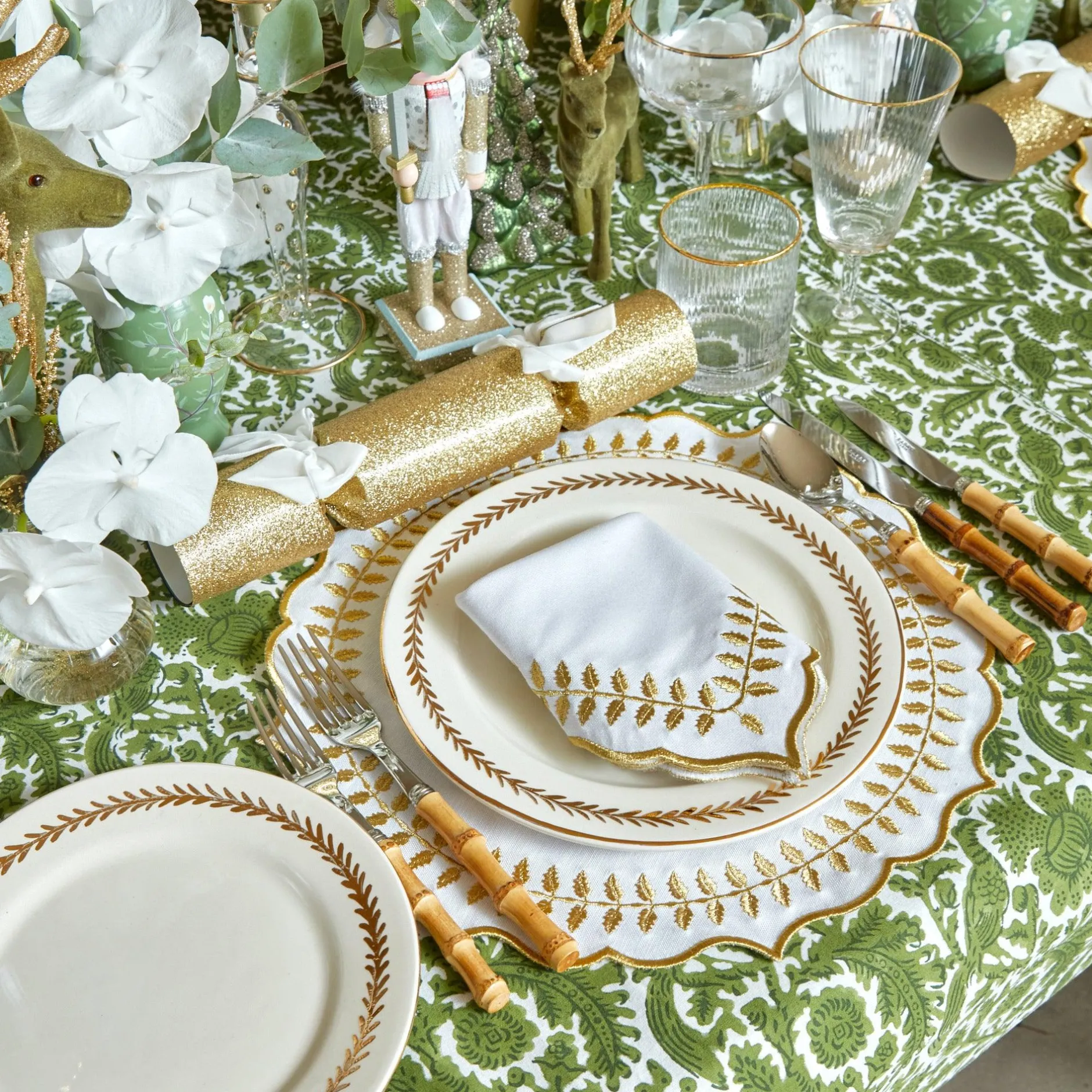 Mrs. Alice Gold Garland Starter Plates (Set Of 4)