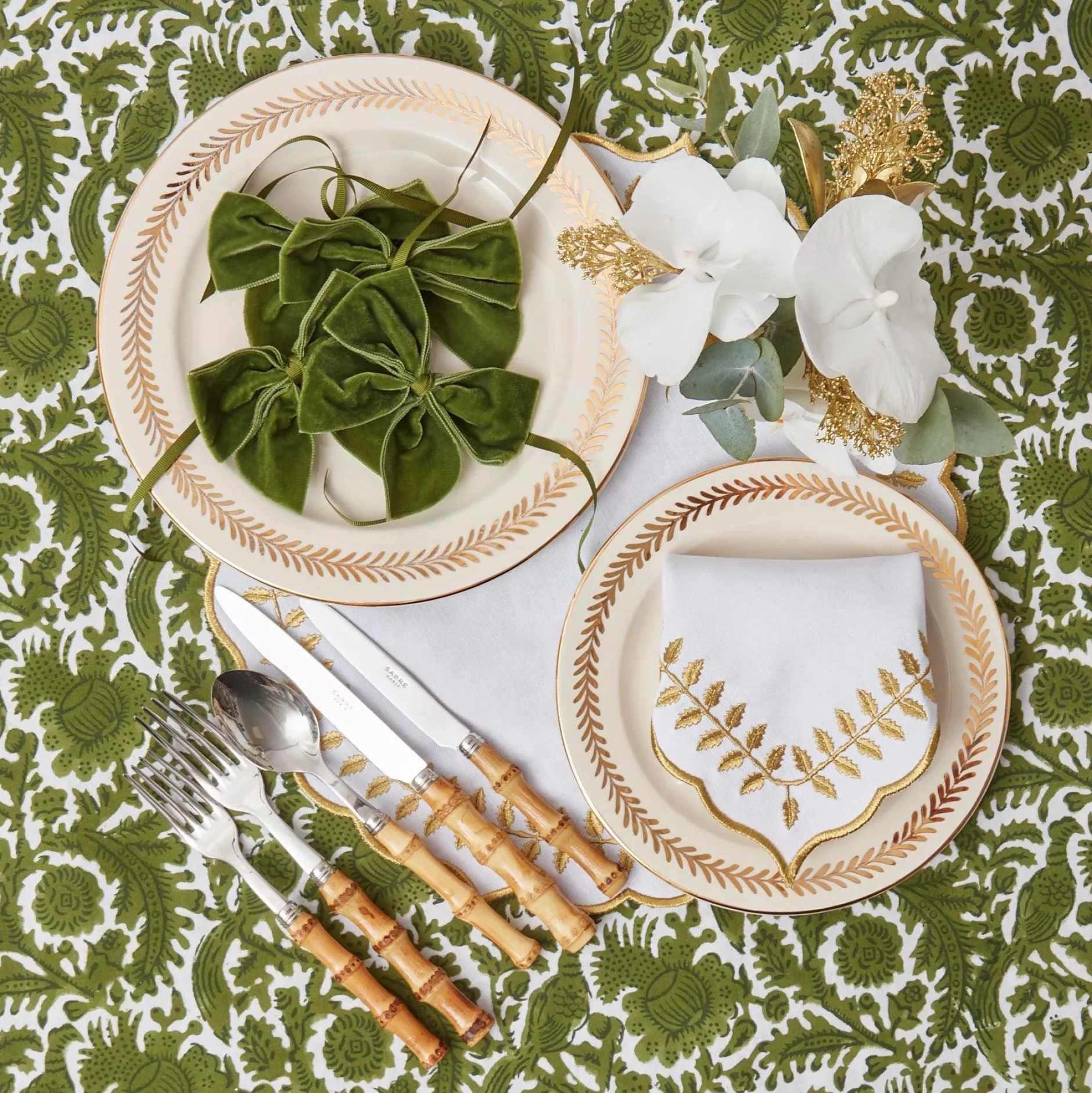 Hot Mrs. Alice Gold Garland Starter Plates (Set Of 4)