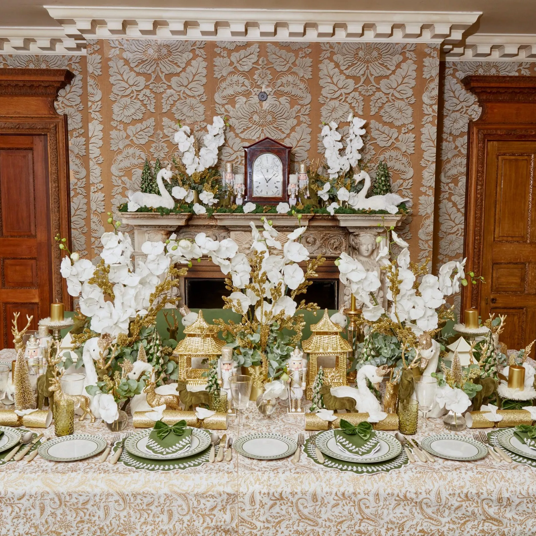 Outlet Mrs. Alice Gold Pillar Candles (Set Of 4)