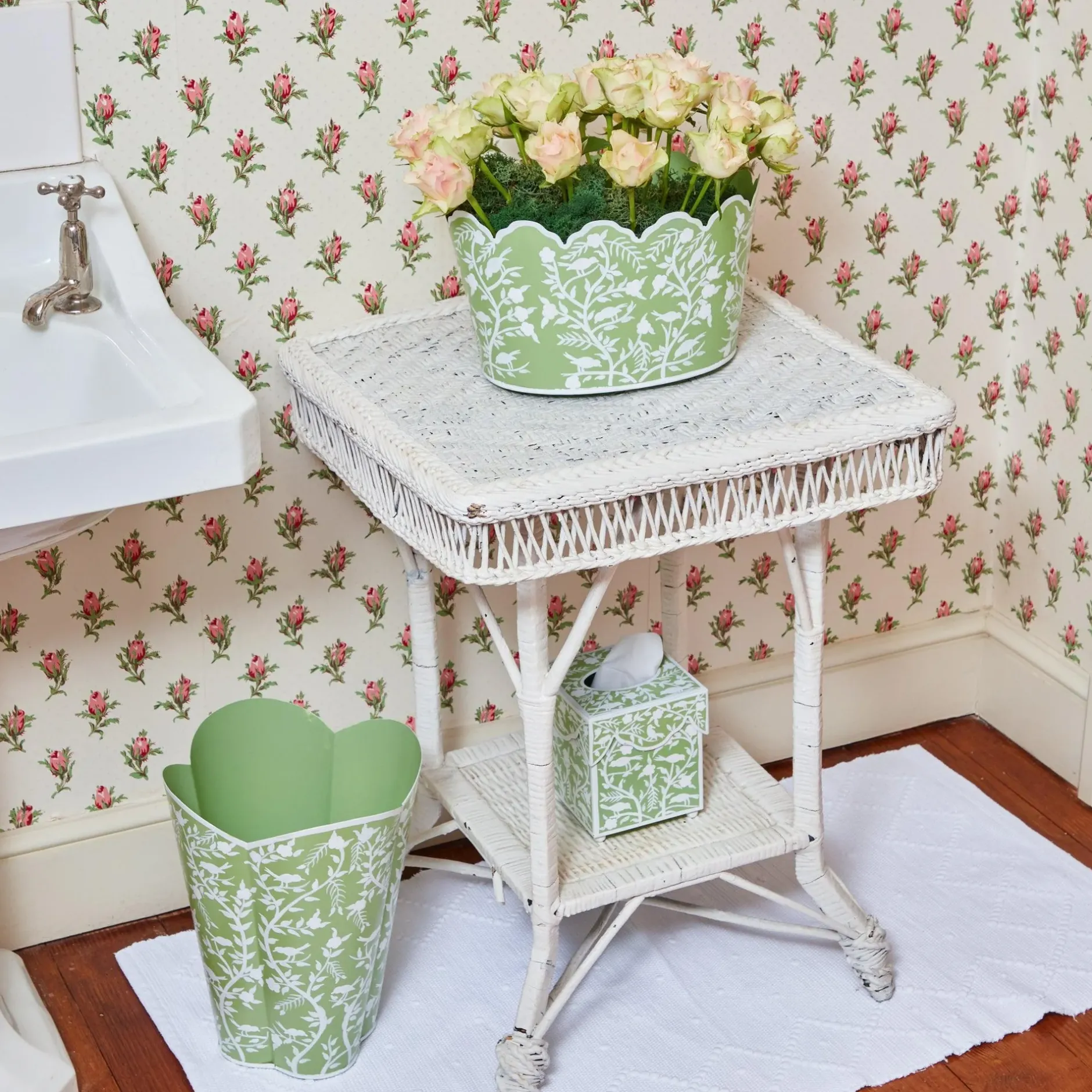 Online Mrs. Alice Green Floral Tole Scalloped Planter
