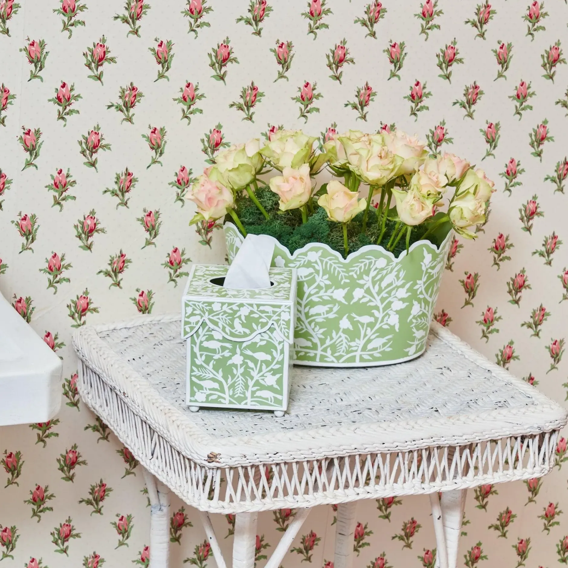 Online Mrs. Alice Green Floral Tole Tissue Box