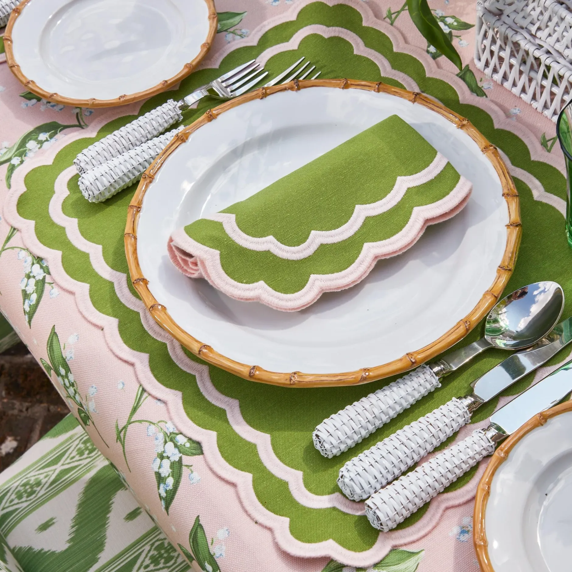 Clearance Mrs. Alice Isla Green & Pink Placemats (Set Of 4)