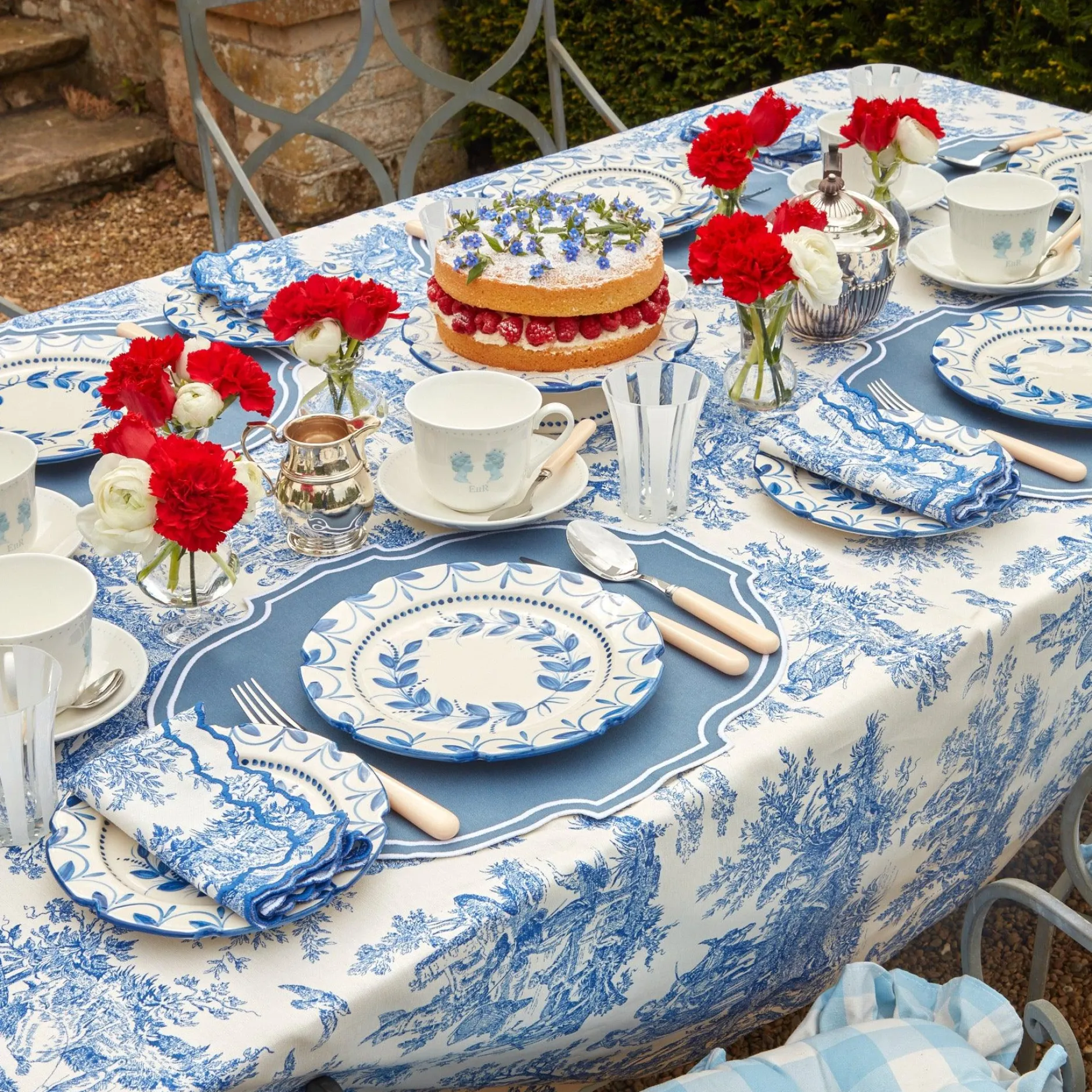 Hot Mrs. Alice Ivory Cutlery Set (4 Piece)