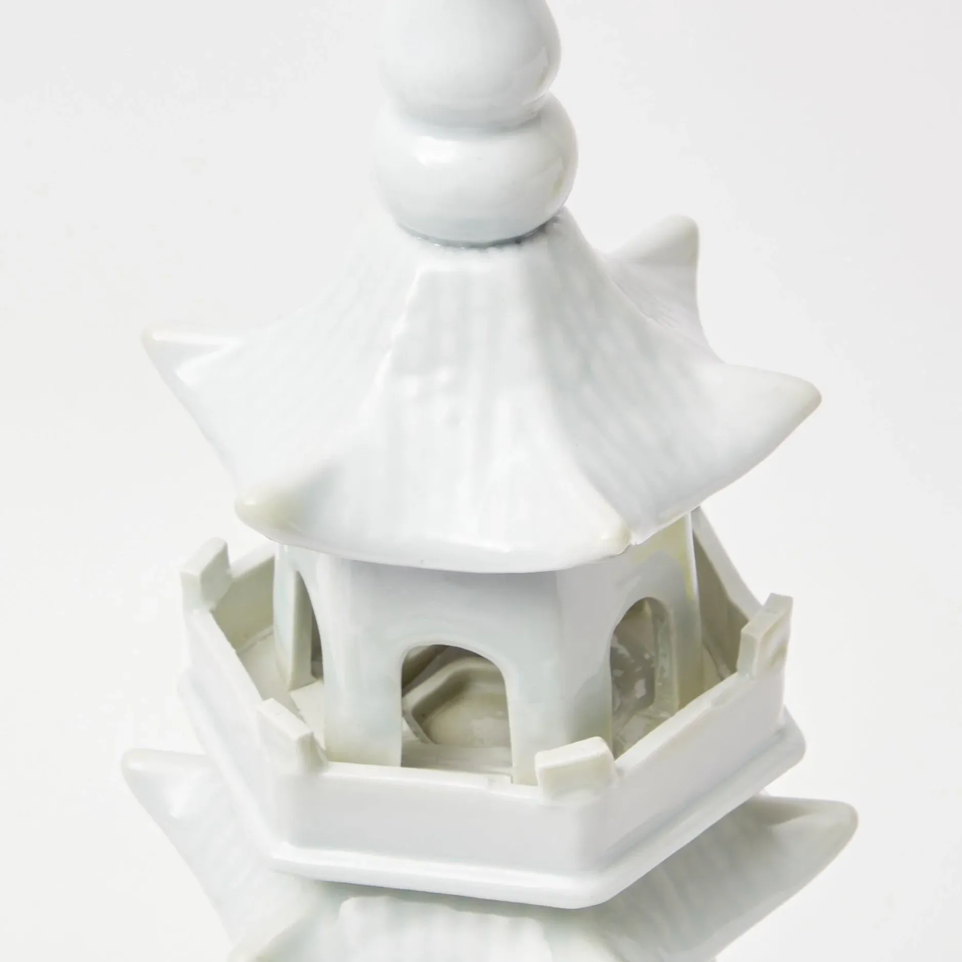 Best Mrs. Alice Large White Porcelain Pagoda