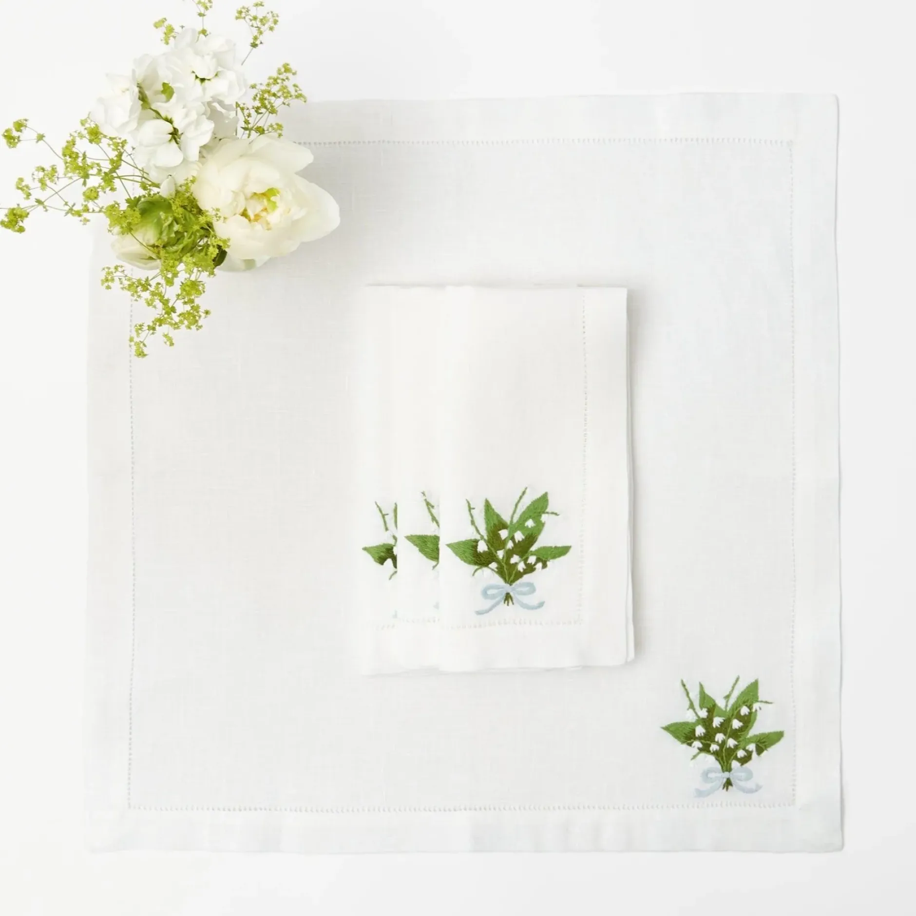 Discount Mrs. Alice Lily Of The Valley White Linen Napkins (Set Of 4)