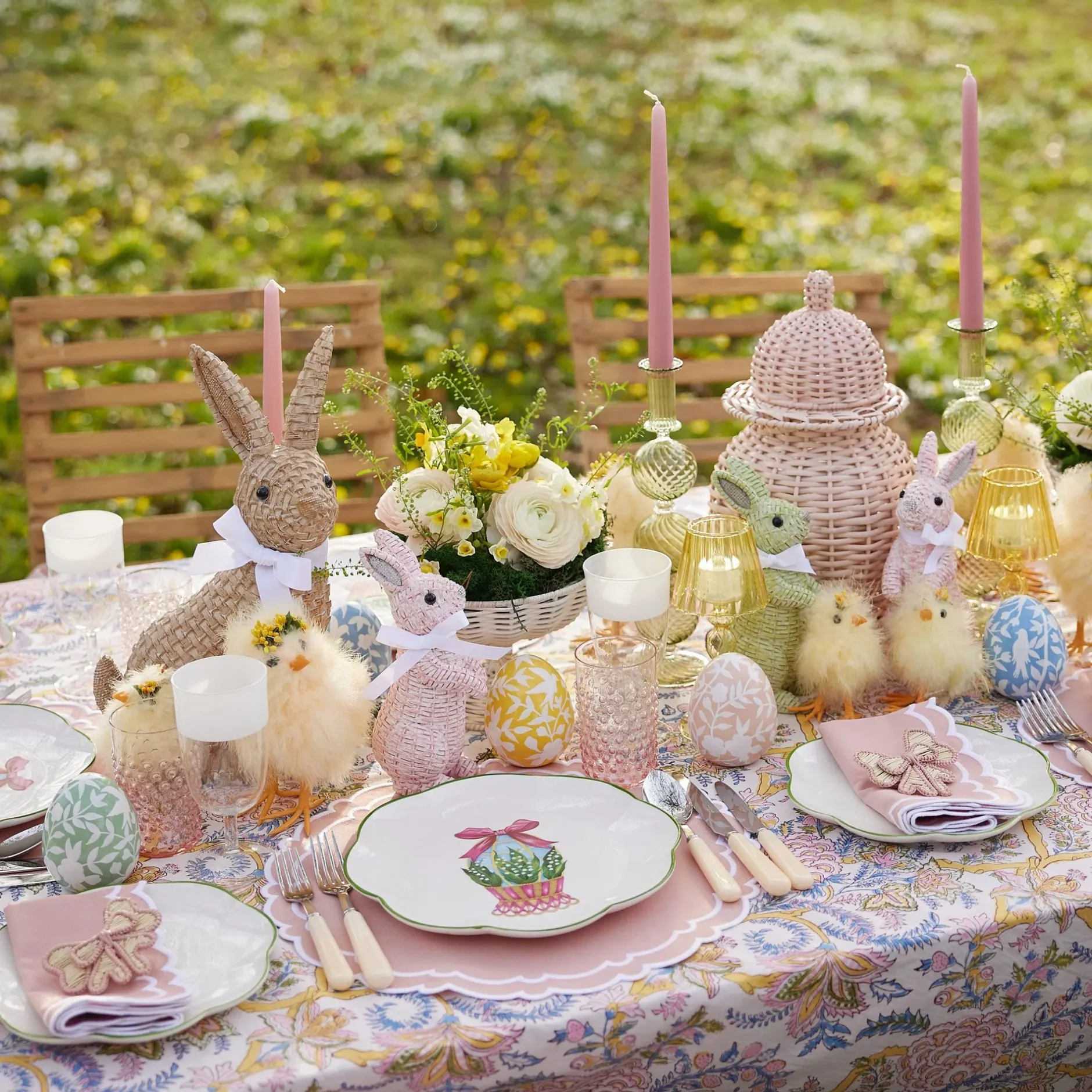 Online Mrs. Alice Lola Tablecloth