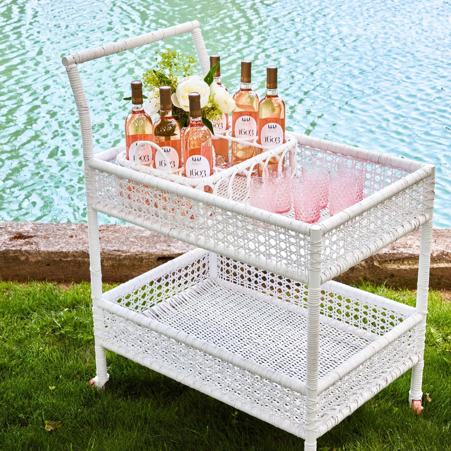Discount Mrs. Alice Lorenzo White Rattan Bar Cart