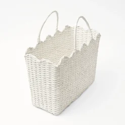 Outlet Mrs. Alice White Rattan Tote Bag (White Bow)