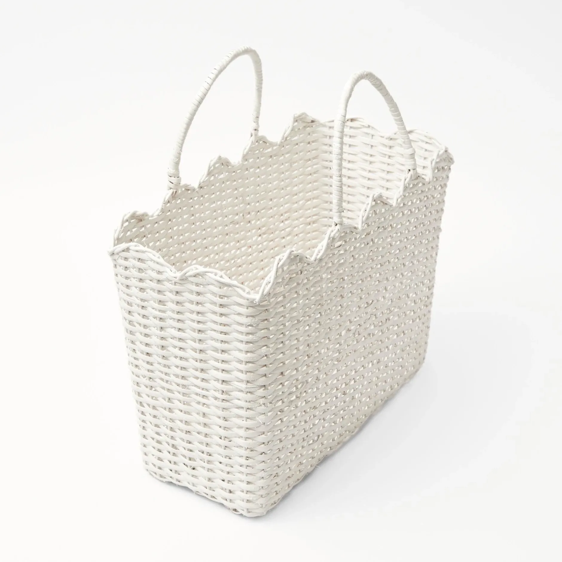 Sale Mrs. Alice White Rattan Tote Bag (Blue Bow)