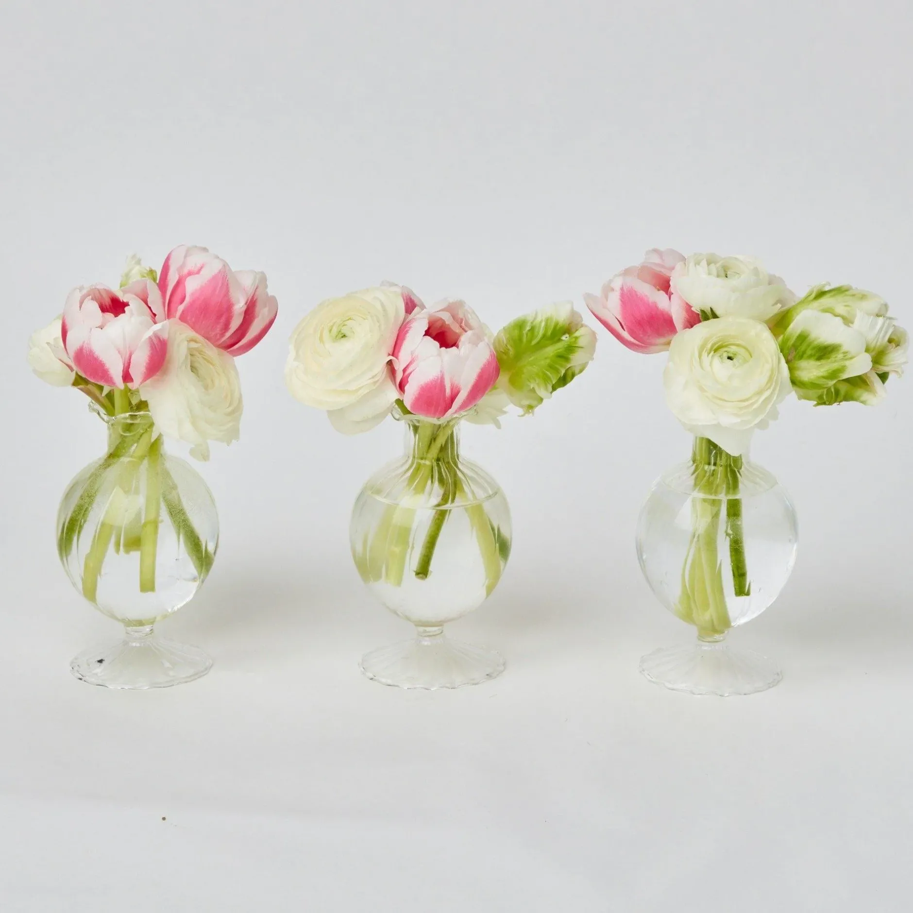 Hot Mrs. Alice Nancy Footed Bud Vase (Set Of 3)