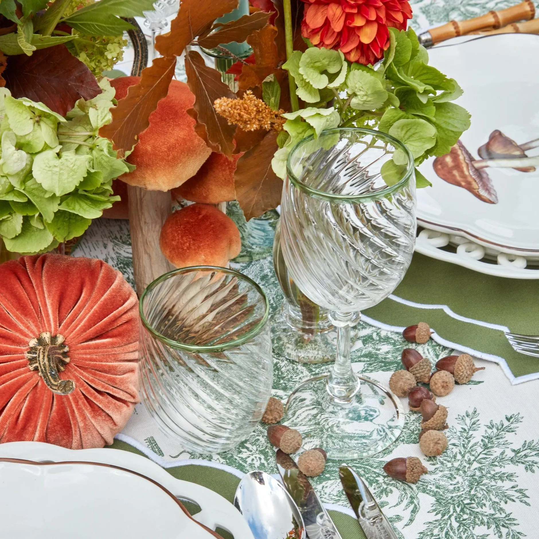 Mrs. Alice Olive Rim Swirl Glassware Set