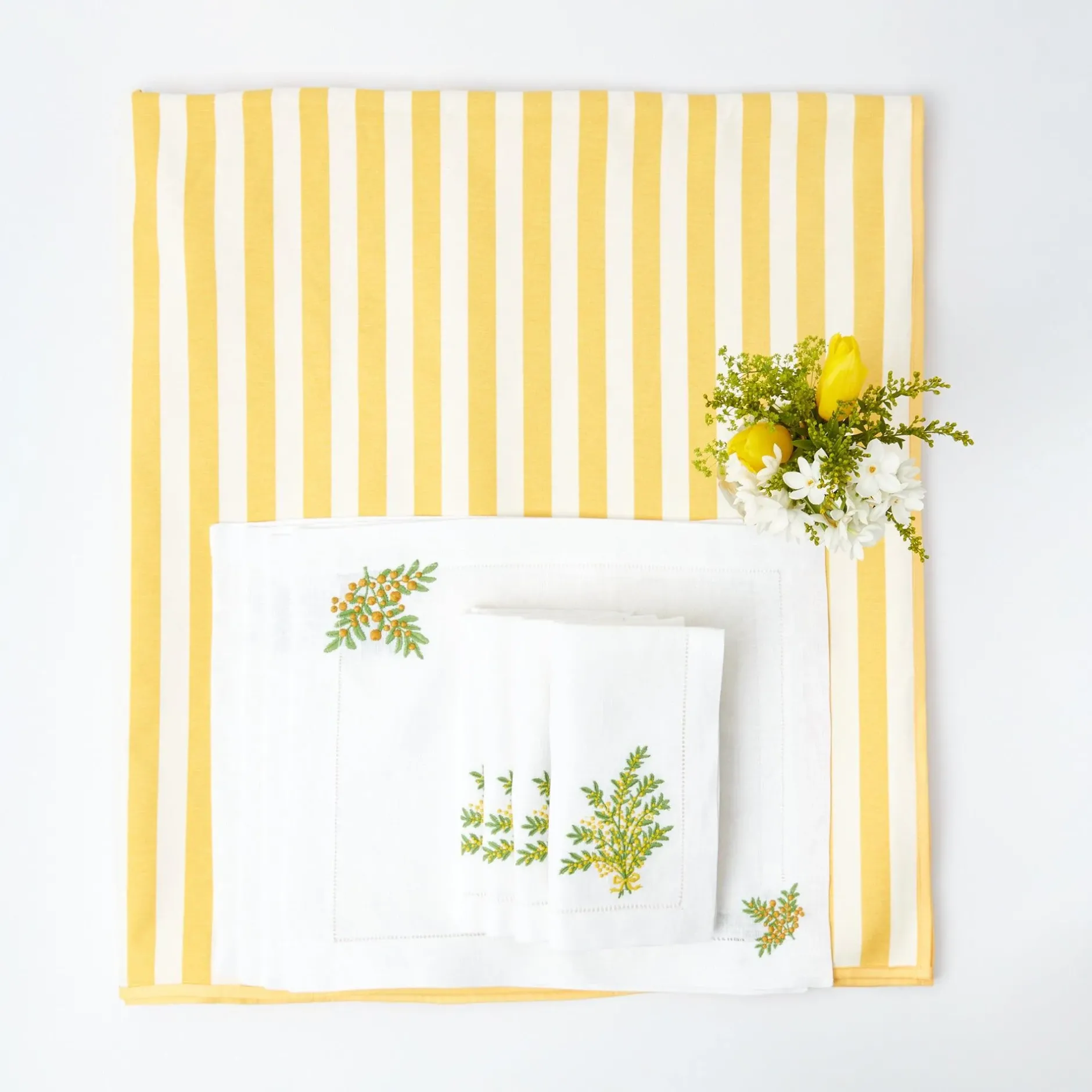 Best Mrs. Alice Passalacqua & Mimosa Linen Set