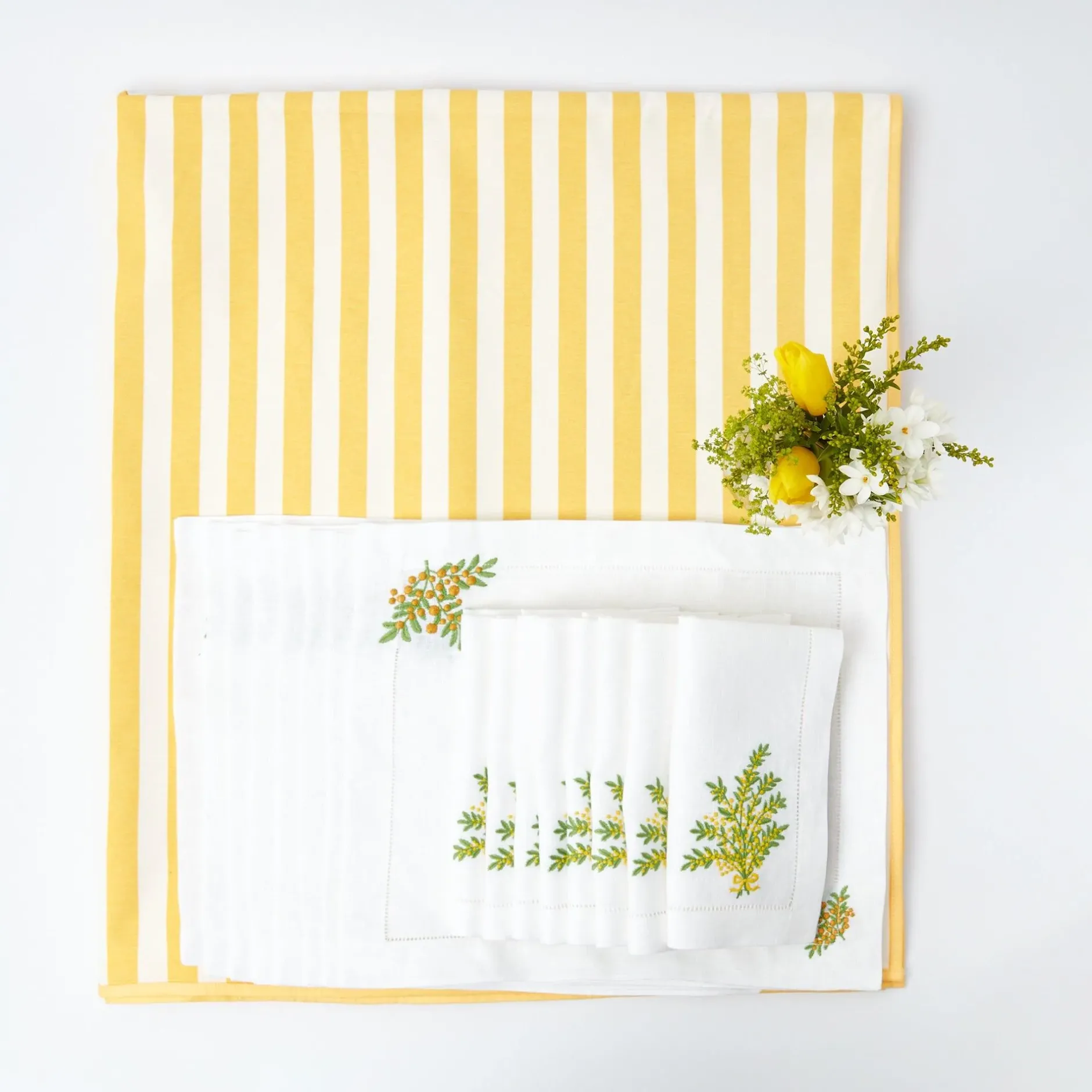 Best Mrs. Alice Passalacqua & Mimosa Linen Set