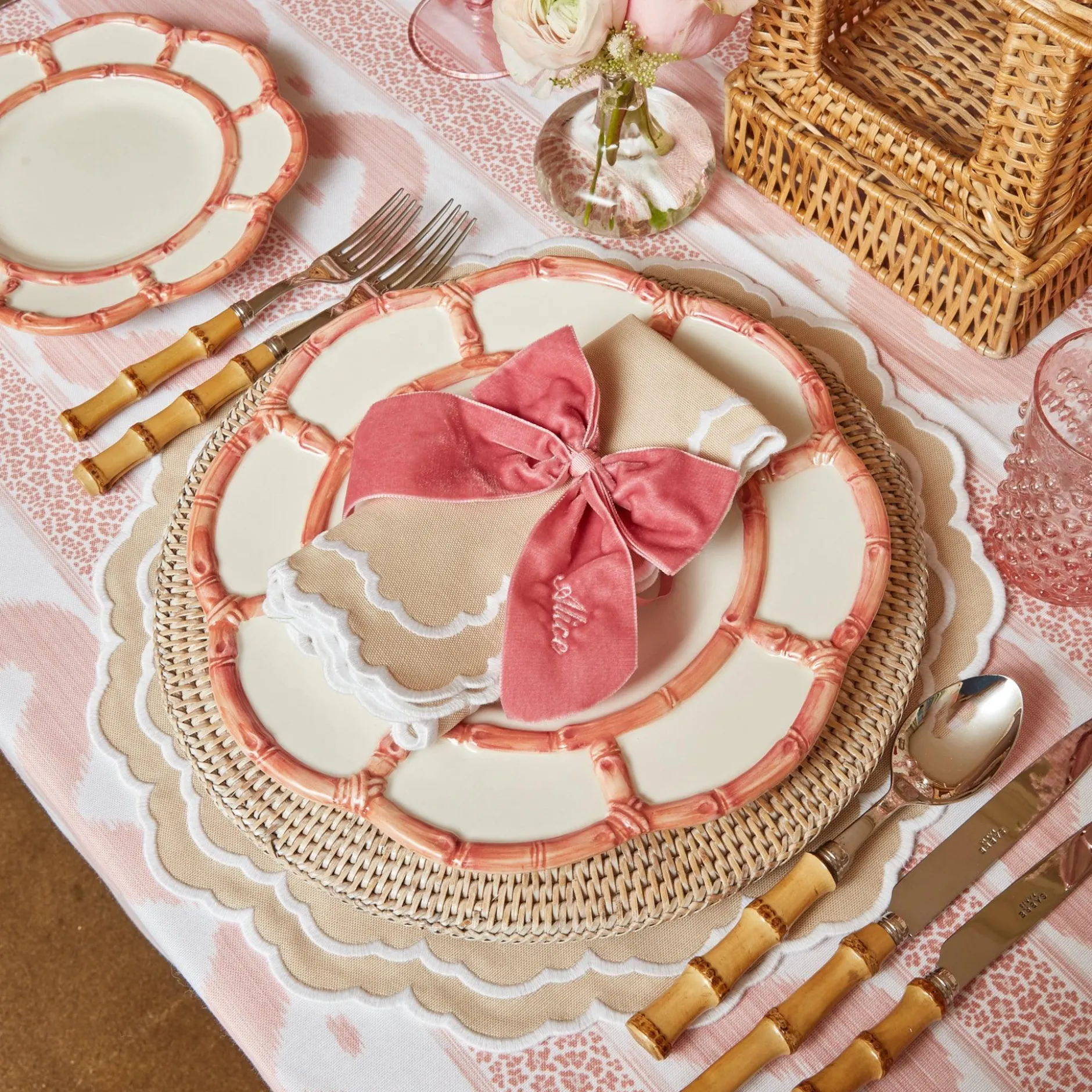 Hot Mrs. Alice Personalised Dusty Pink Napkin Bow