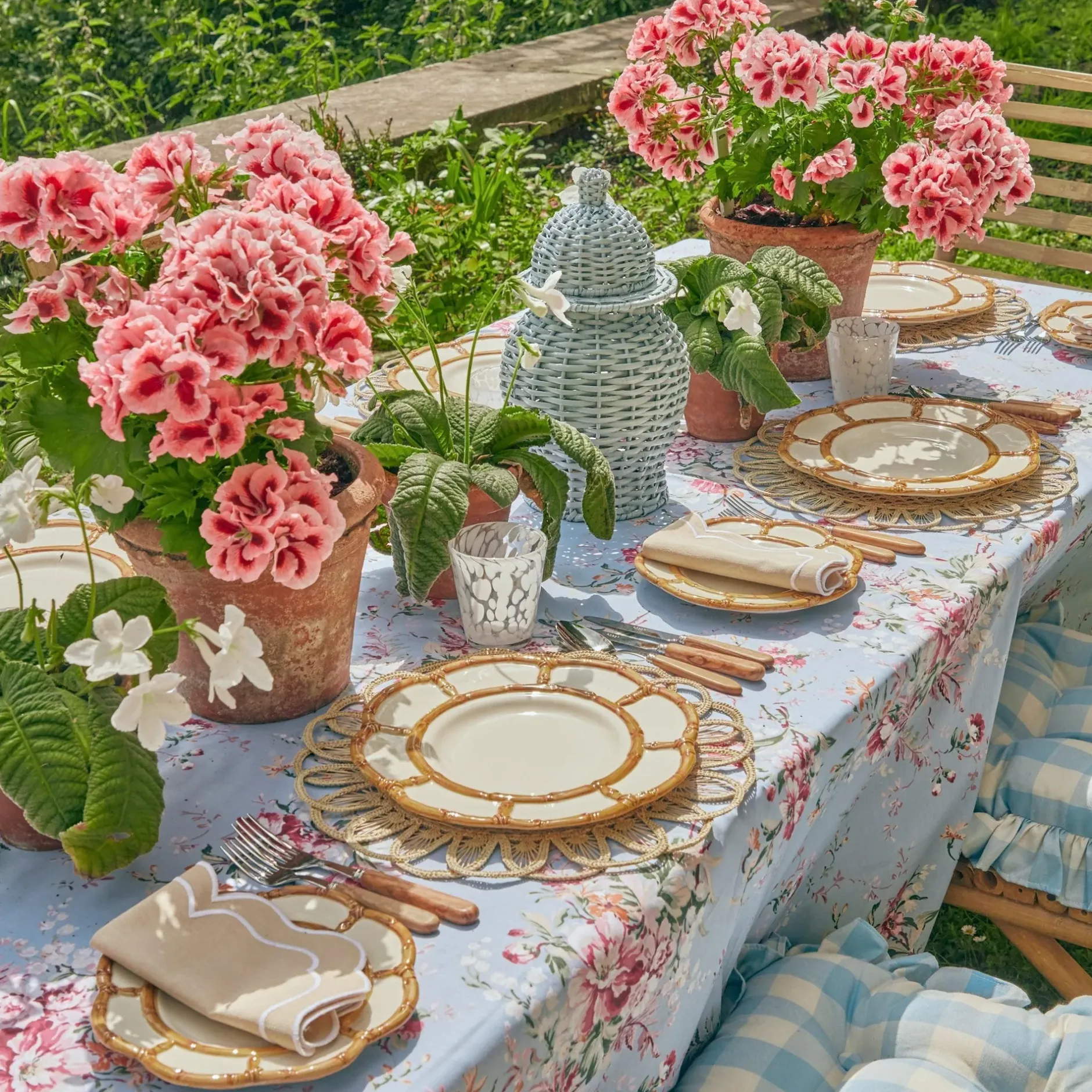 Clearance Mrs. Alice Petal Bamboo Ceramic Dinner Plate (Set Of 4)