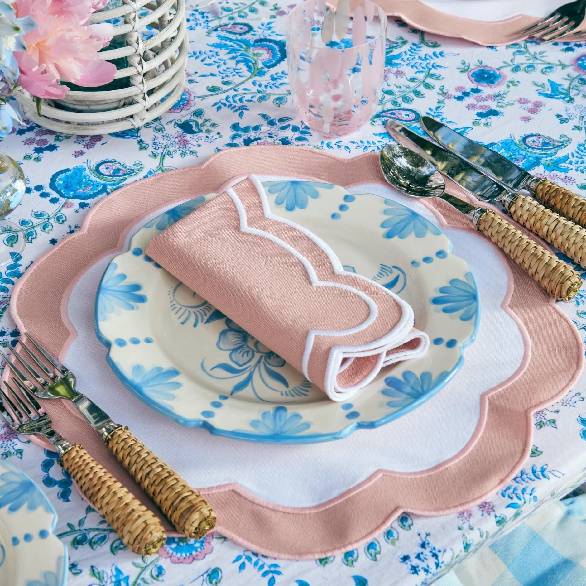 Online Mrs. Alice Pink Applique Placemats & Napkins (Set Of 4)