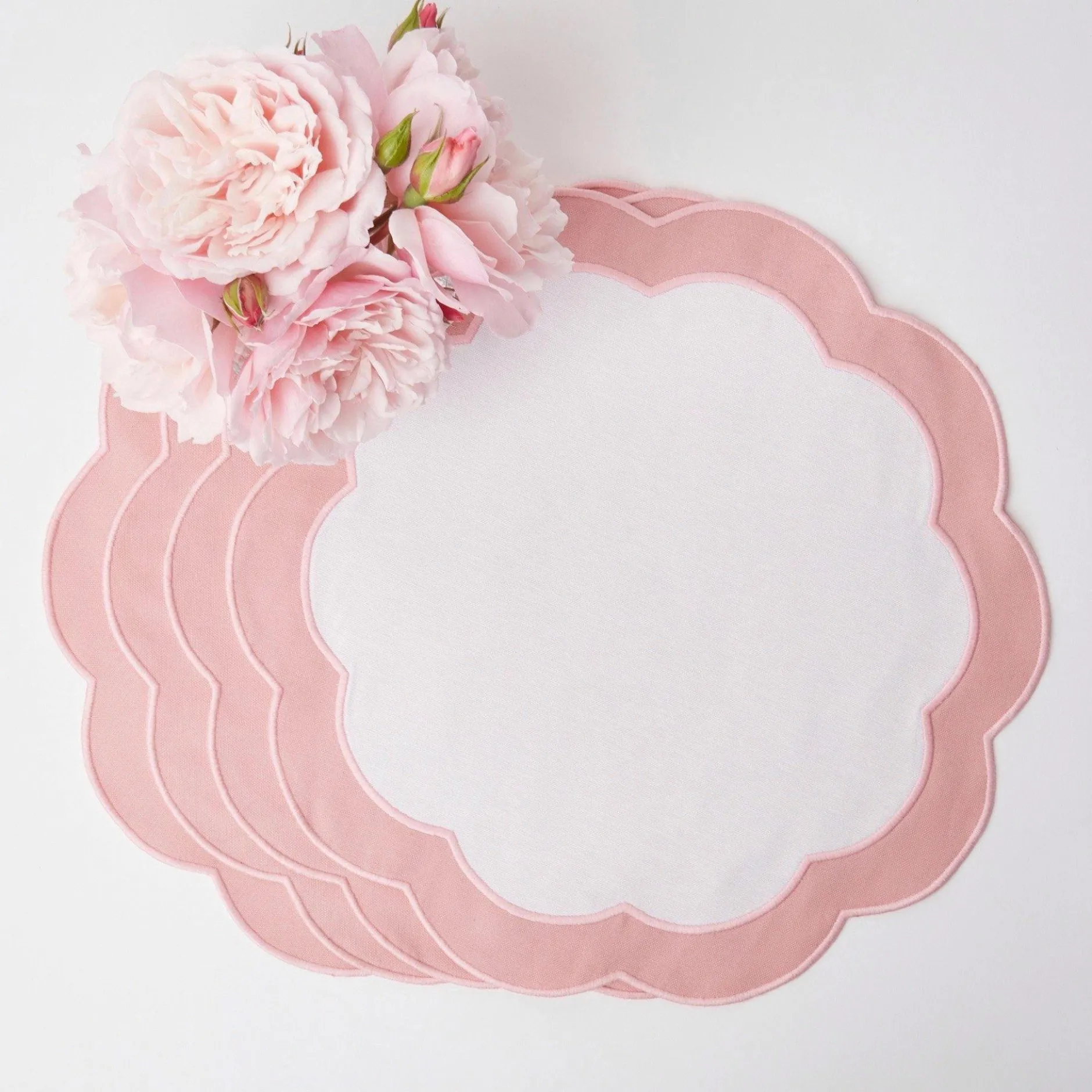 Clearance Mrs. Alice Pink Applique Placemats (Set Of 4)