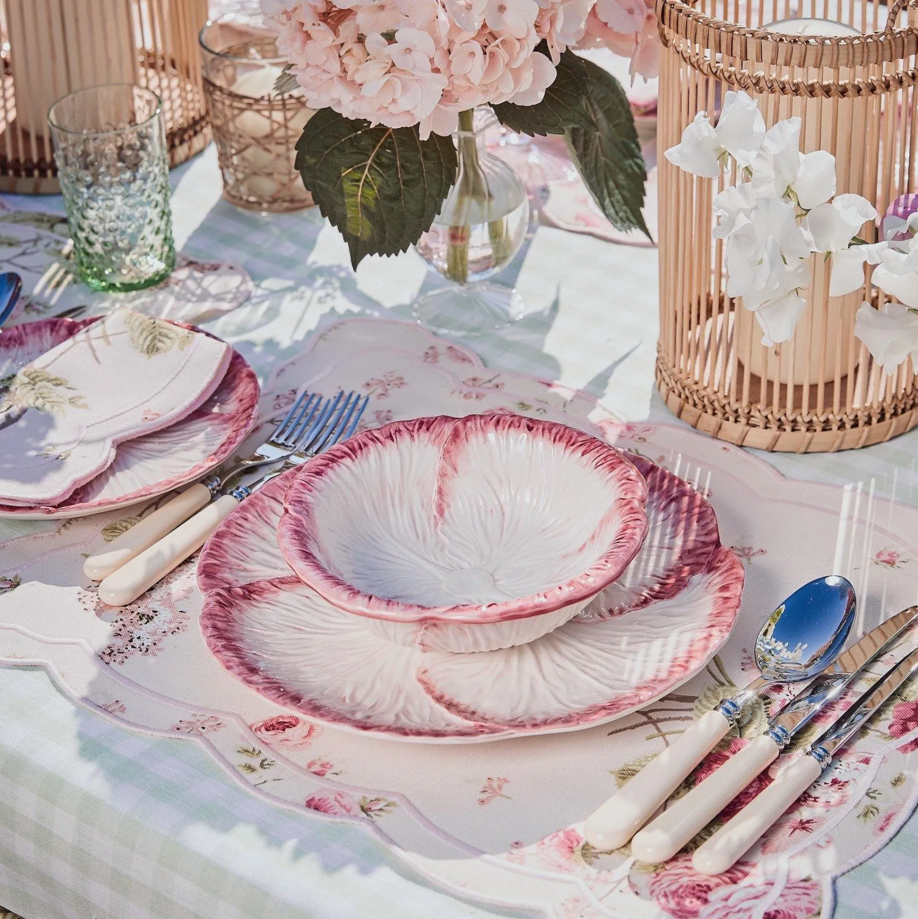 Mrs. Alice Pink Capri Lettuce Bowl