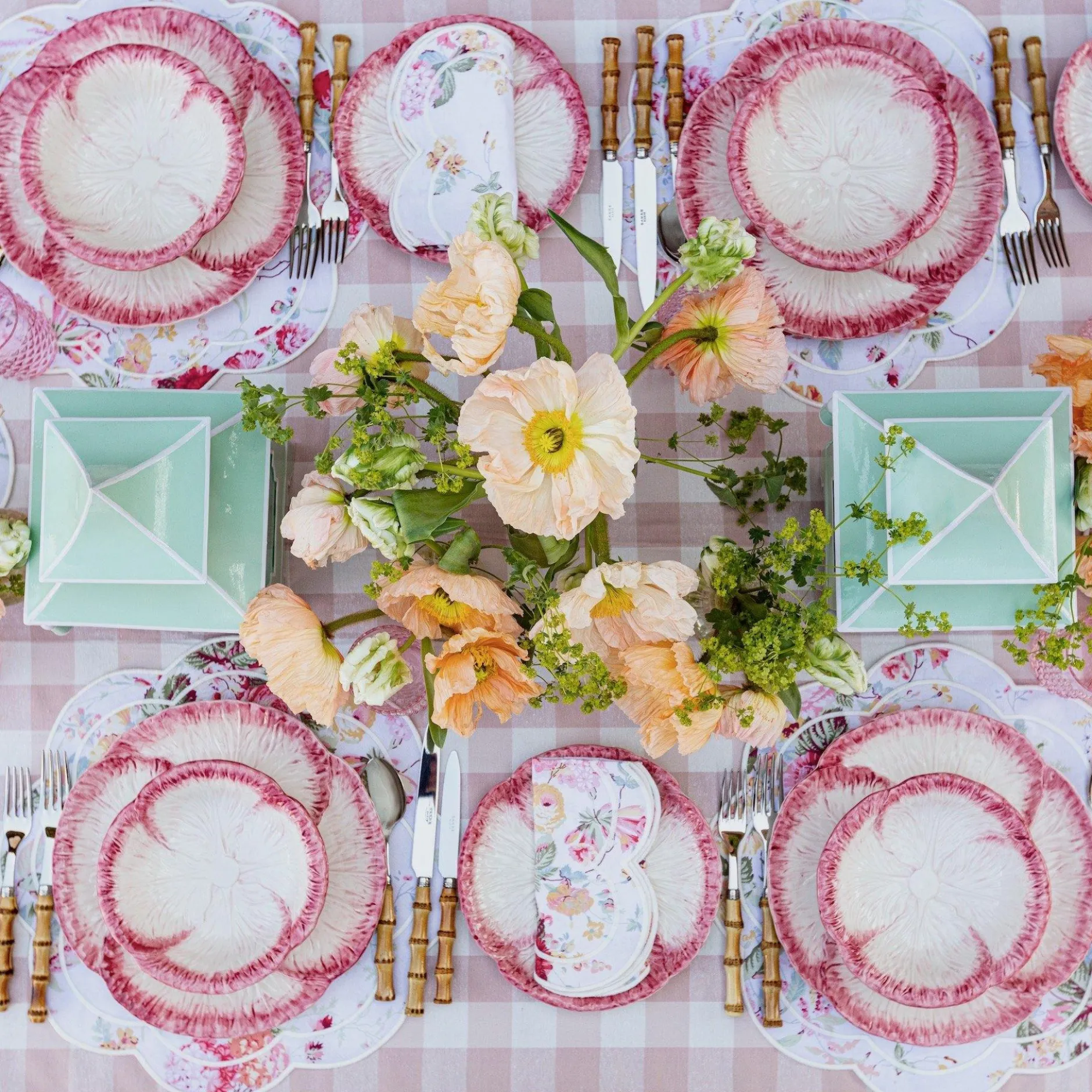 Clearance Mrs. Alice Pink Capri Lettuce Dinner Plate