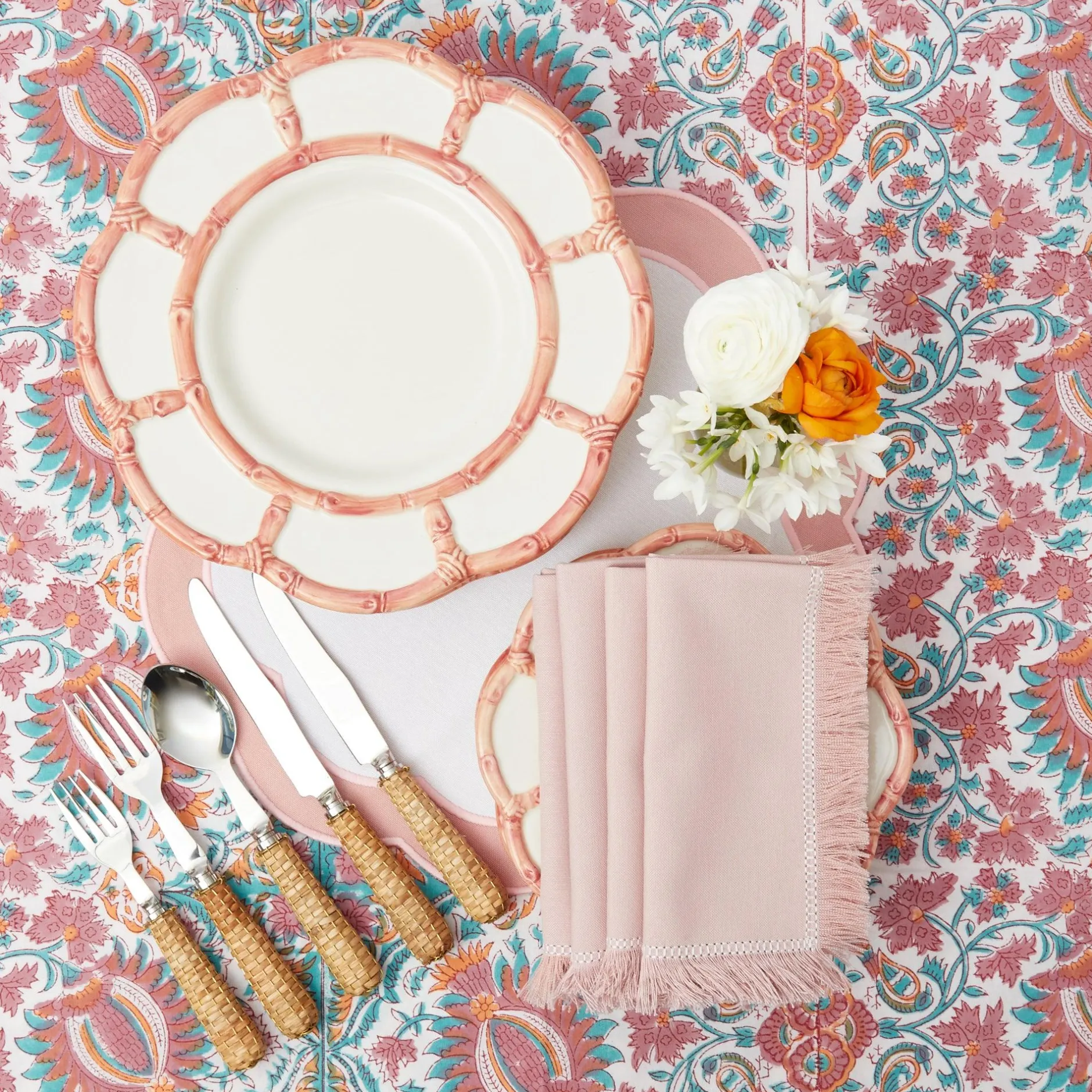 Hot Mrs. Alice Pink Petal Bamboo Dinner Plate