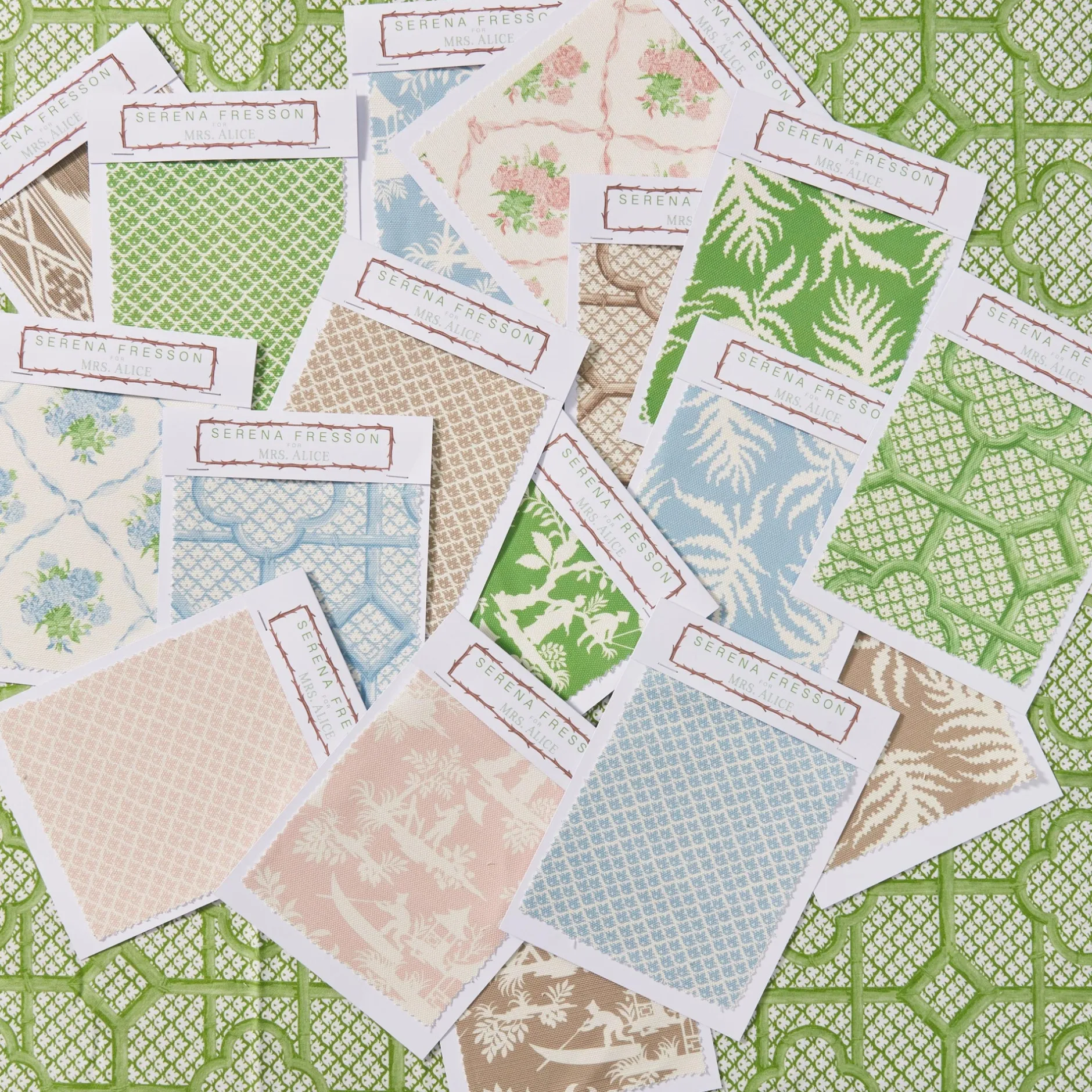 Hot Mrs. Alice Putty Trailing Ferns Fabric