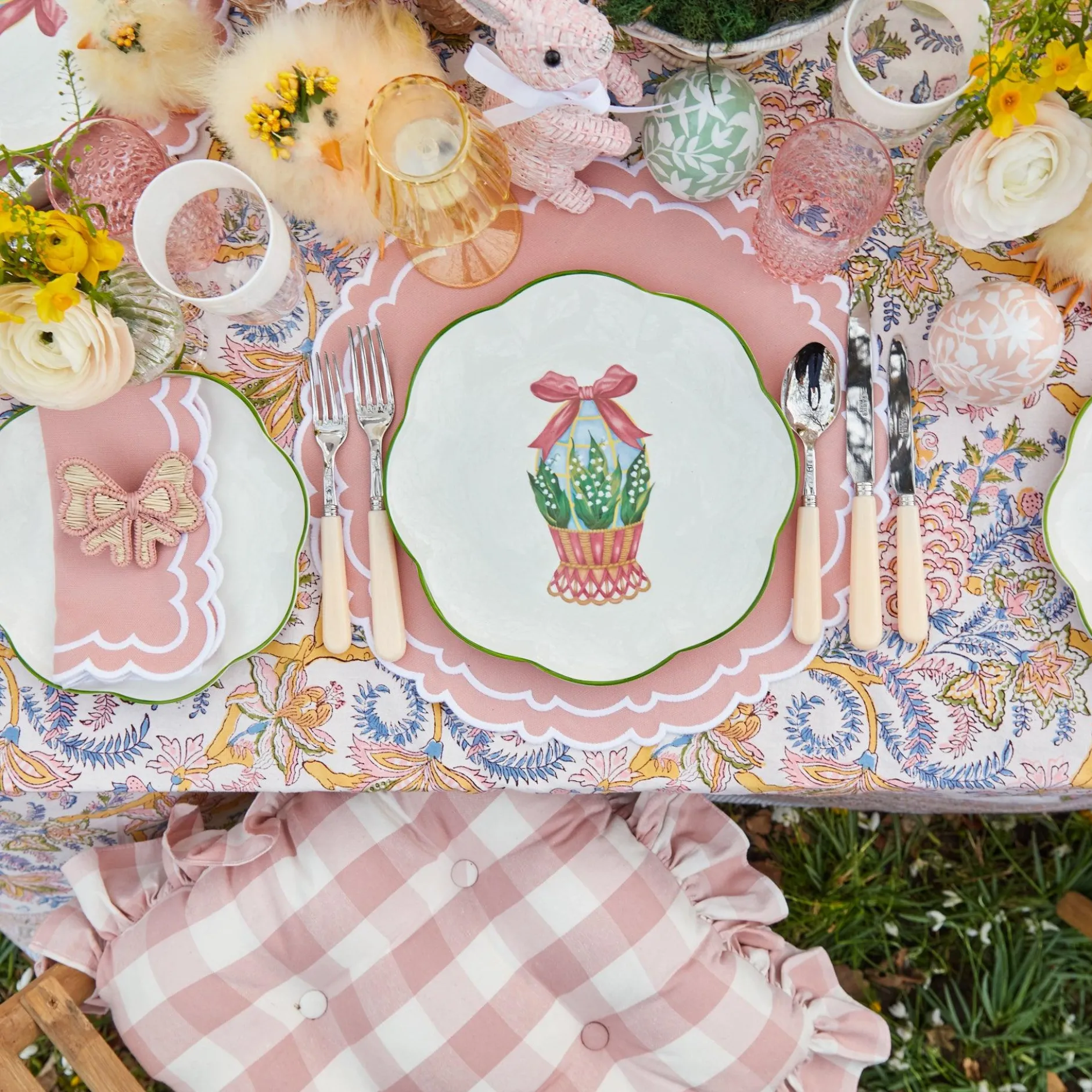 Sale Mrs. Alice Scalloped Easter Dinner & Starter Plate (Set Of 8)
